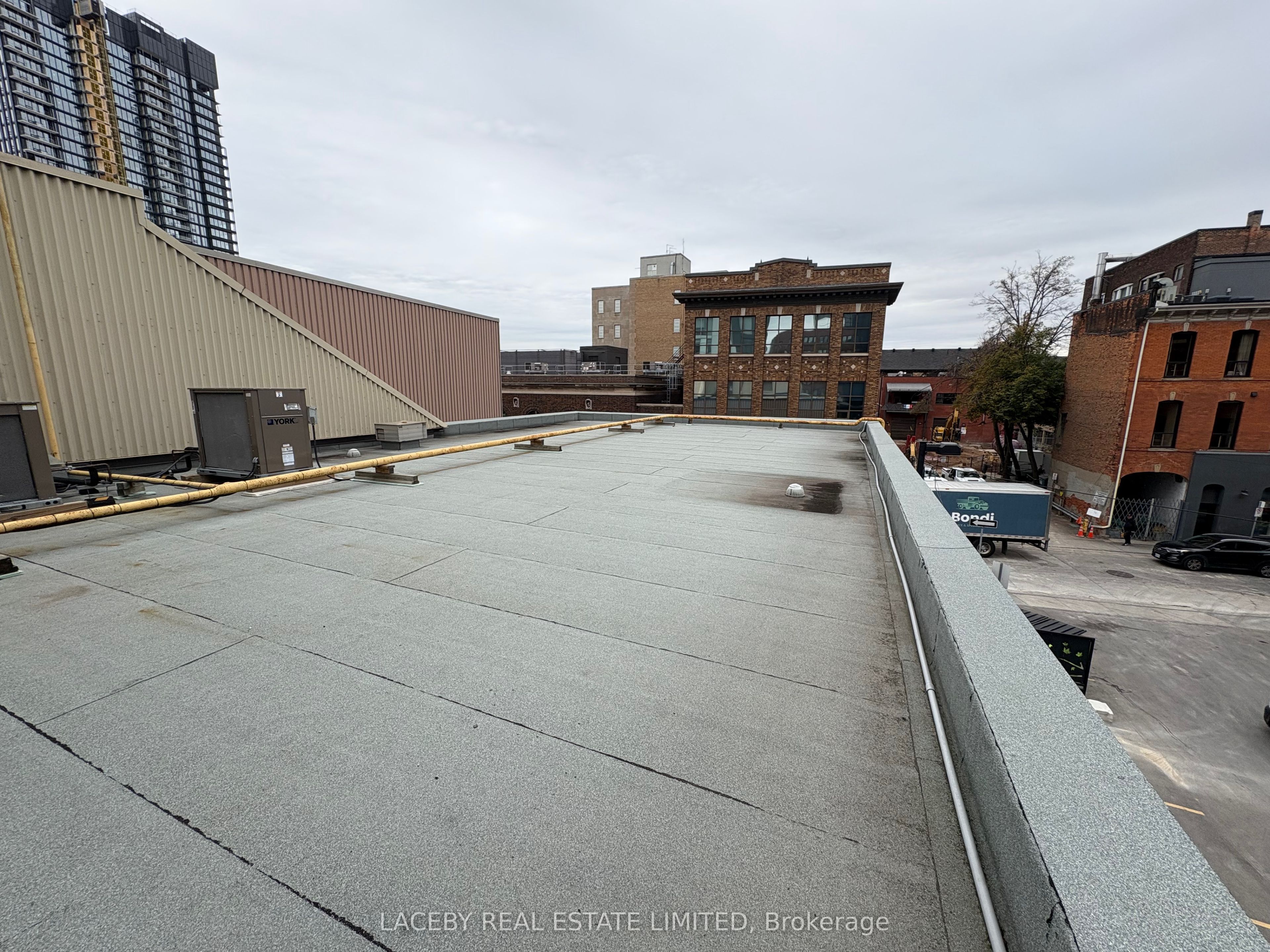 28 Rebecca St Property Photo 11