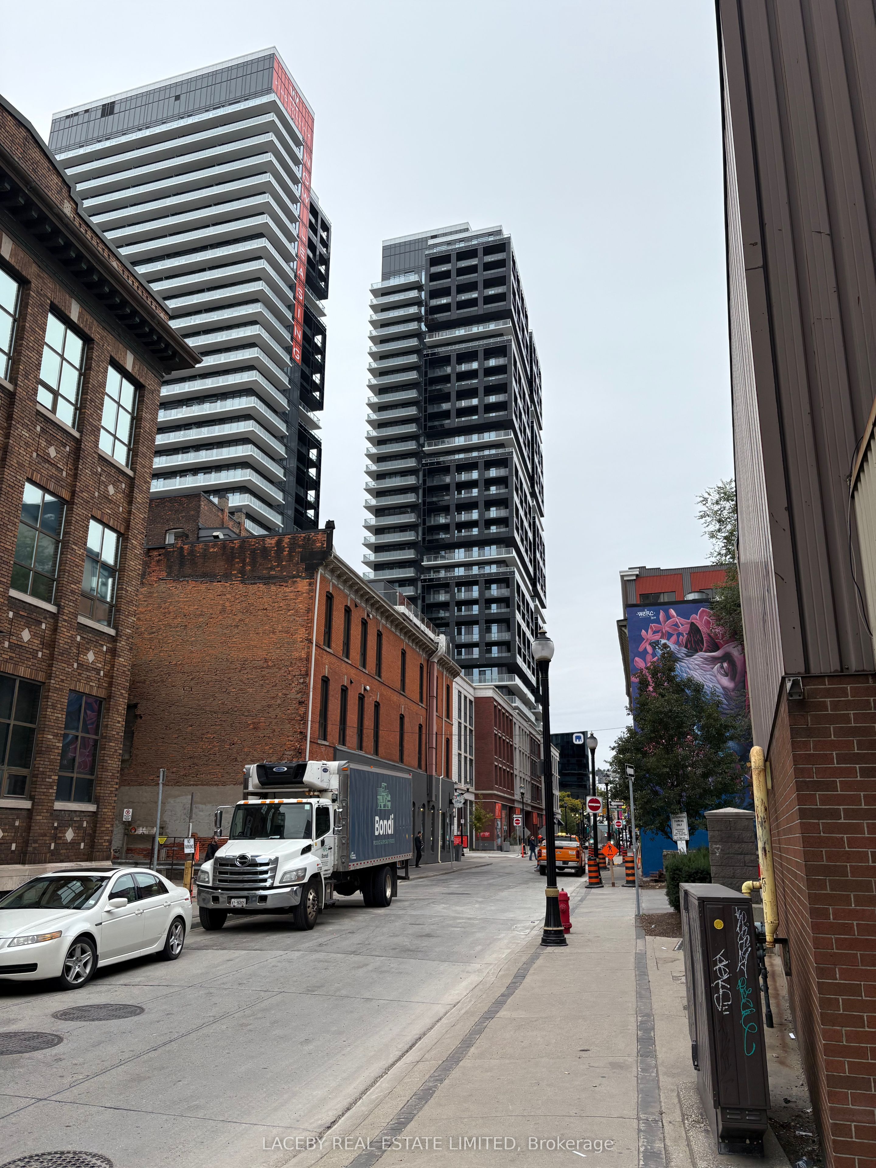 28 Rebecca St Property Photo 3