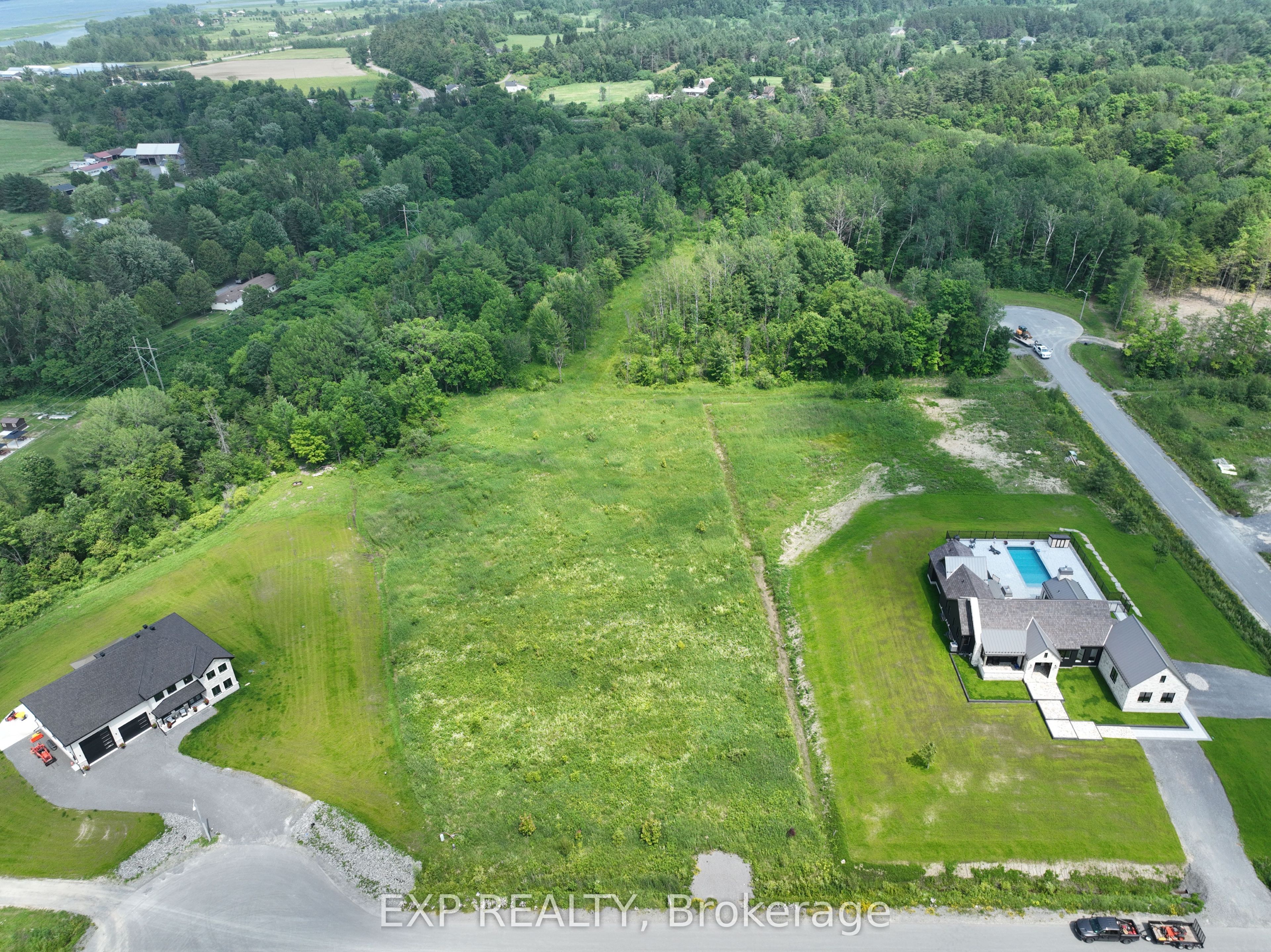 26 Nirmala Dr Property Photo 6