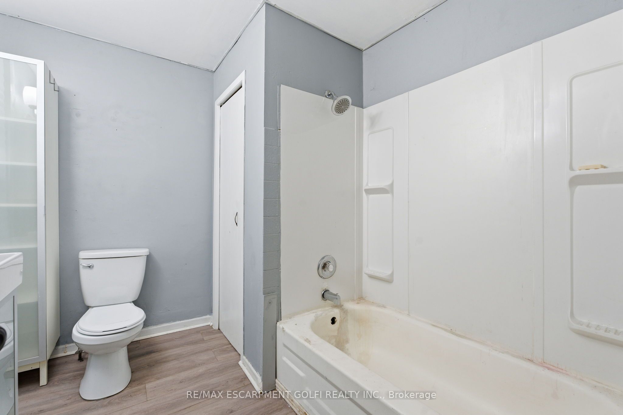 117 Ray Street N Property Photo 15