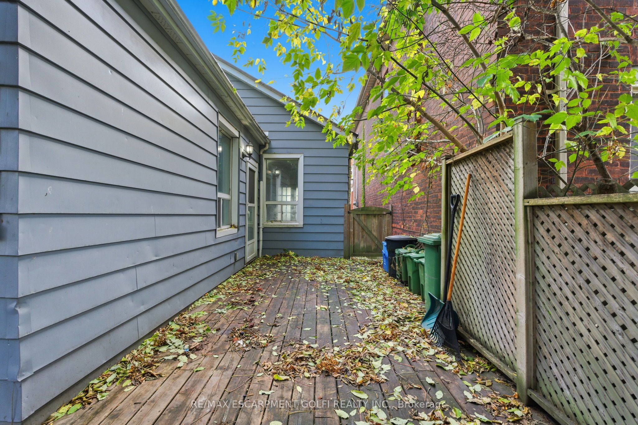 117 Ray Street N Property Photo 17