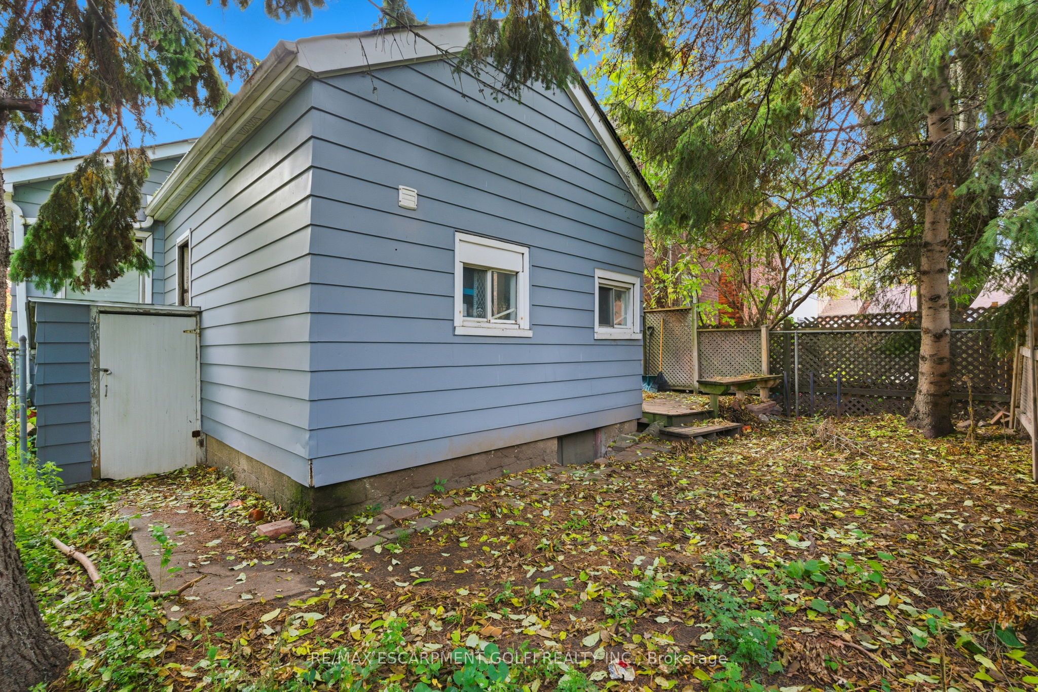 117 Ray Street N Property Photo 18