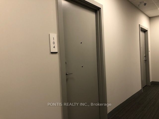 103 Roger Street 104 Property Photo 15