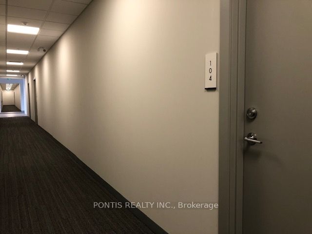 103 Roger Street 104 Property Photo 16