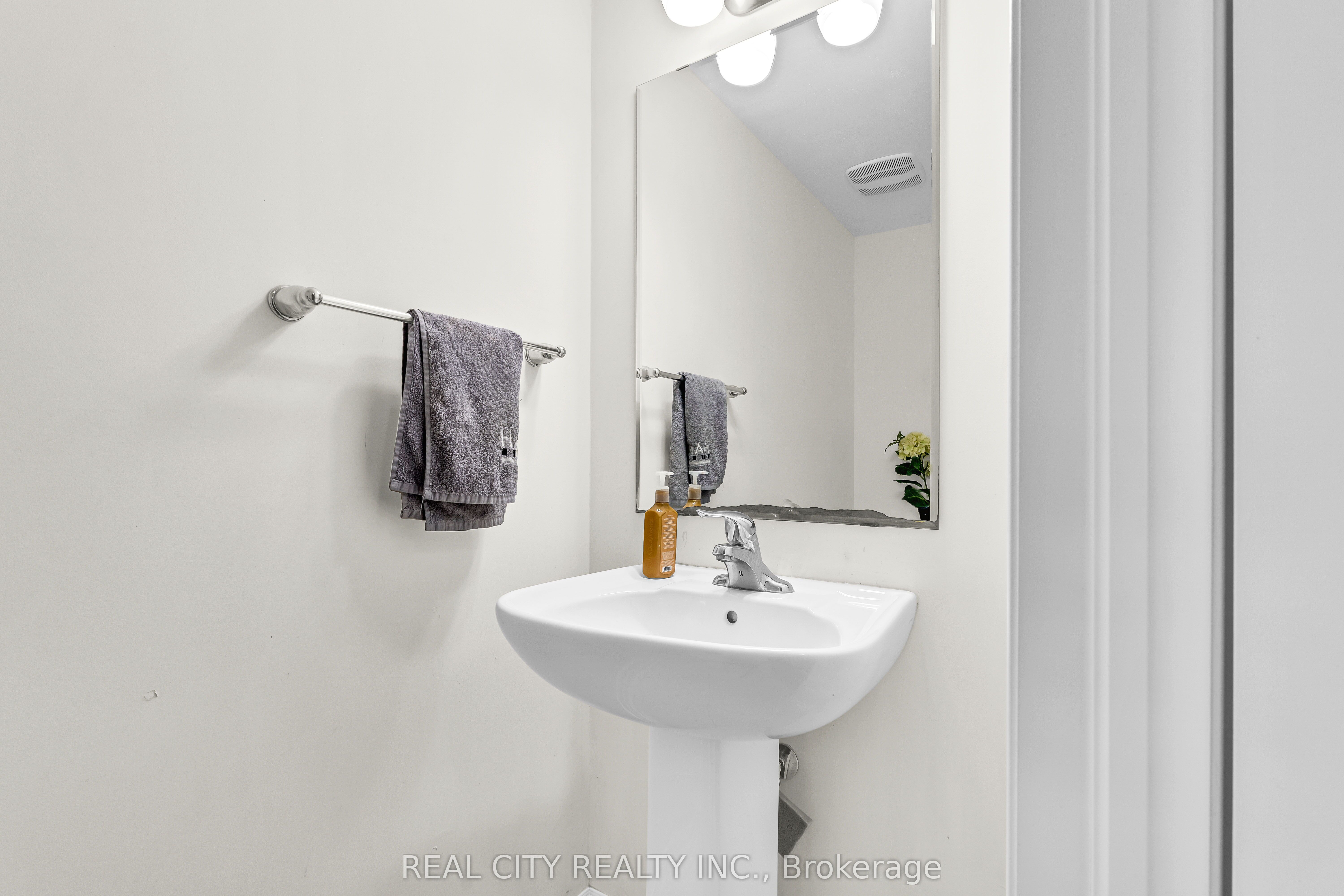 143 Ridge Road 48 Property Photo 24