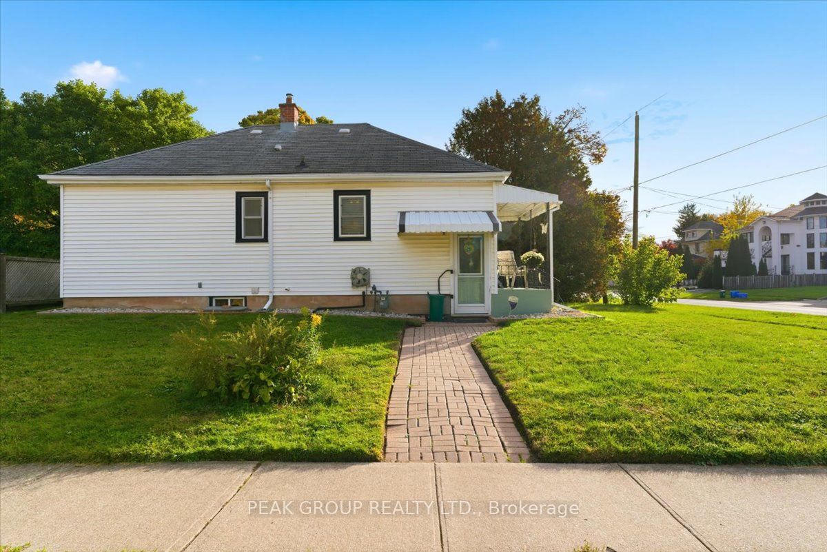 6105 Dixon Street Property Photo 7