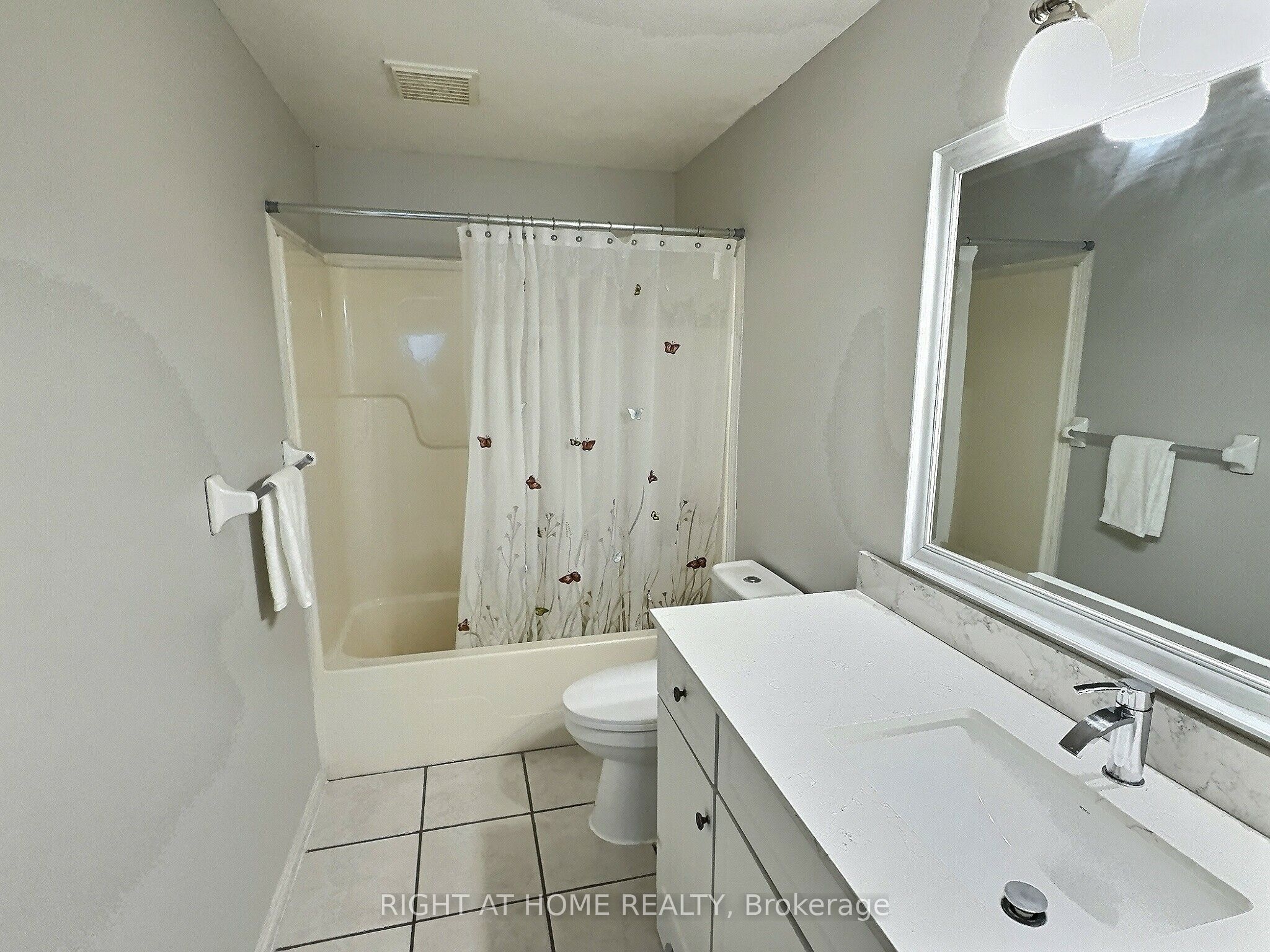 385 Havendale Crescent Property Photo 17