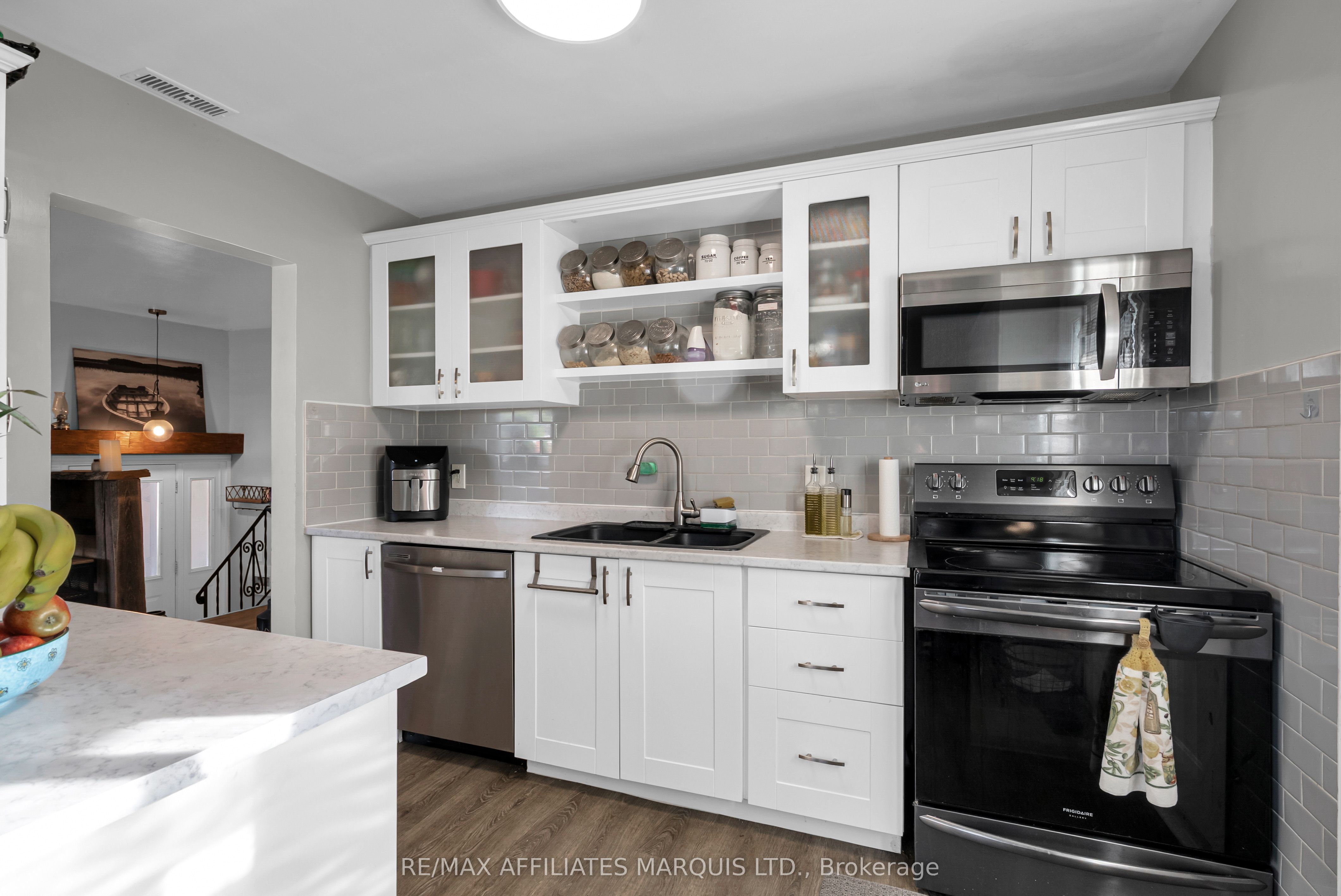 403 Susan Avenue Property Photo 2