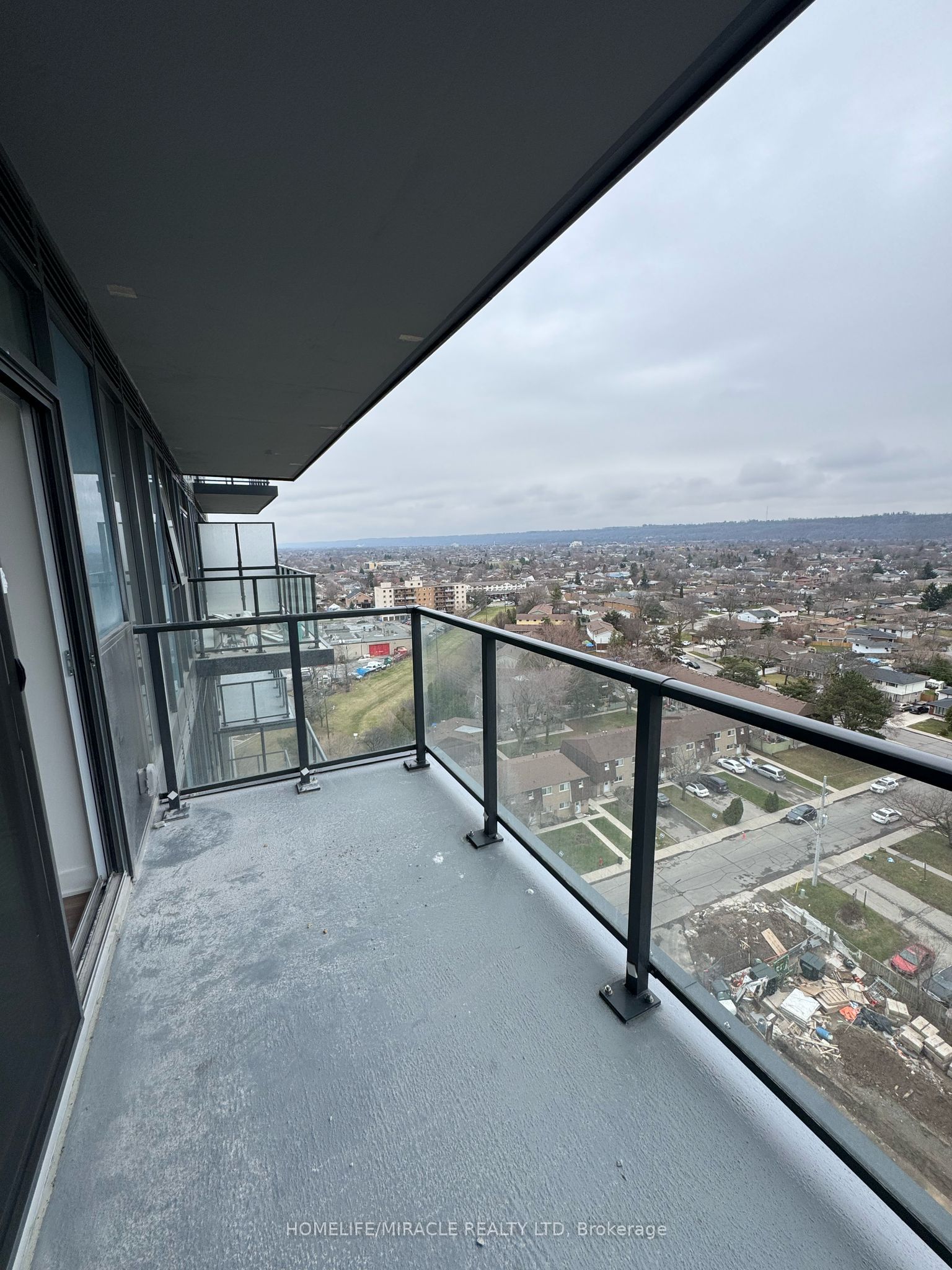 2782 Barton Street E 1219 Property Photo 10