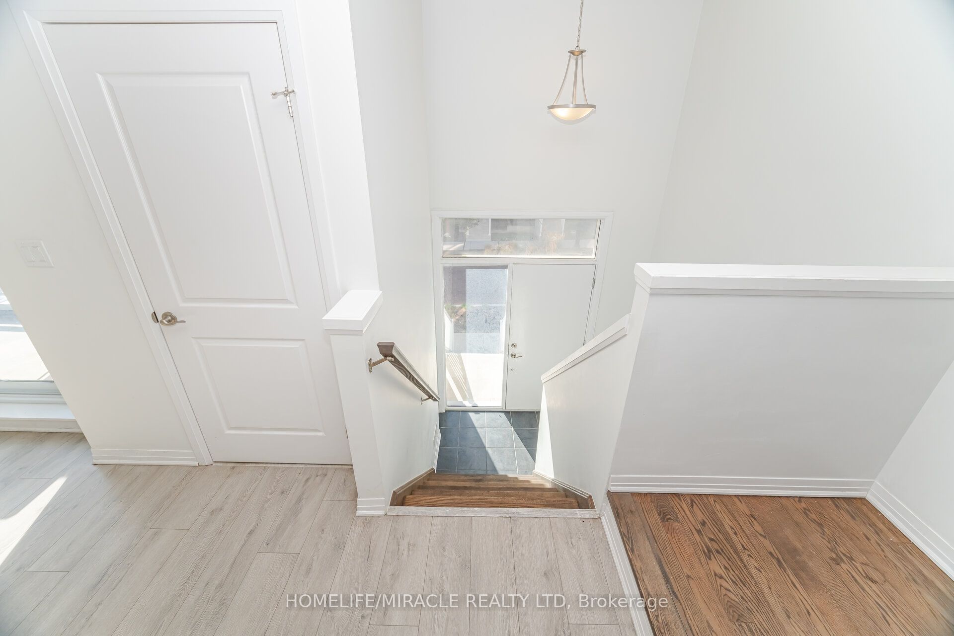 15 Visionary Avenue Property Photo 5