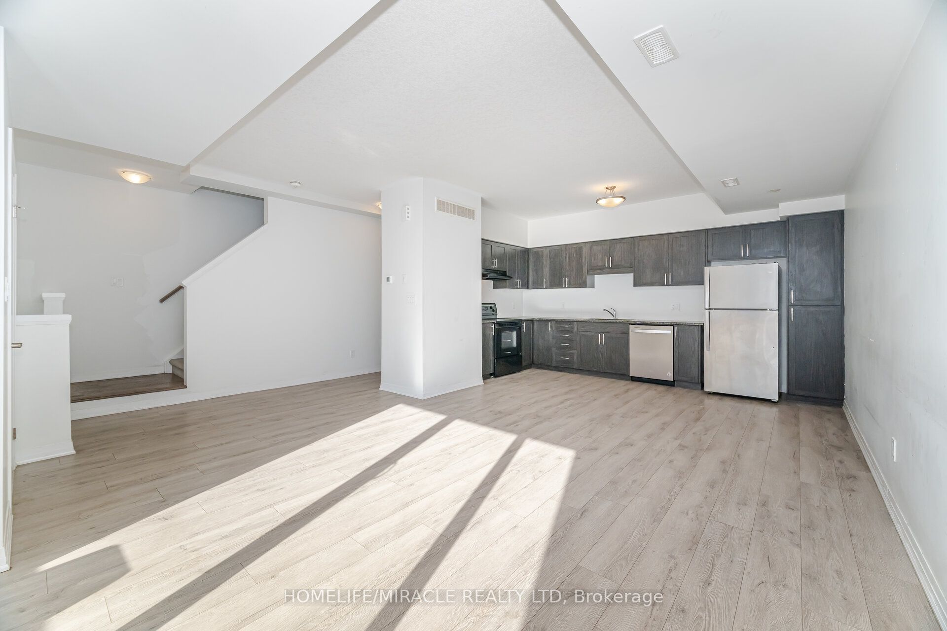 15 Visionary Avenue Property Photo 12