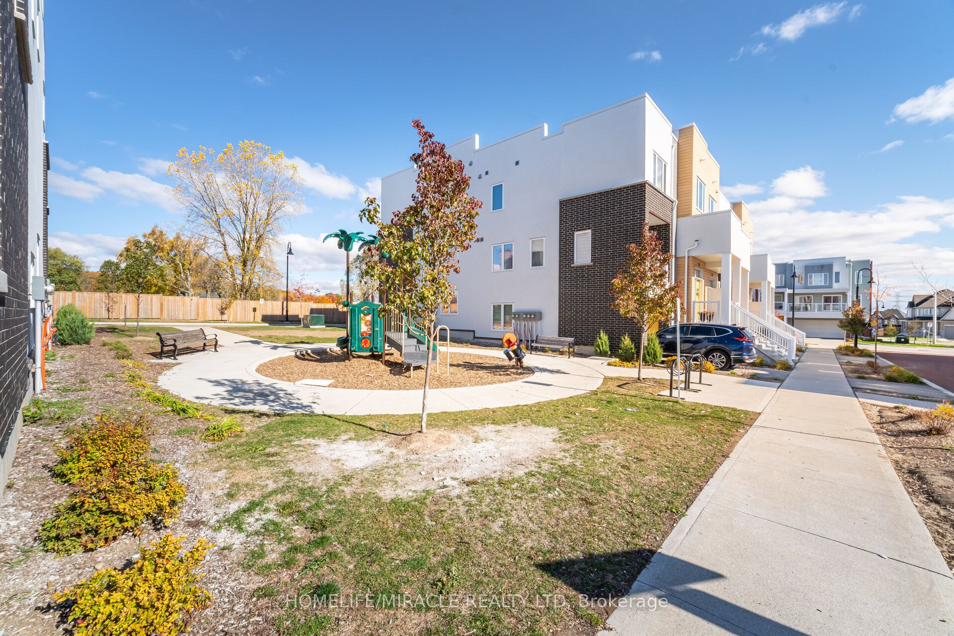 15 Visionary Avenue Property Photo 40