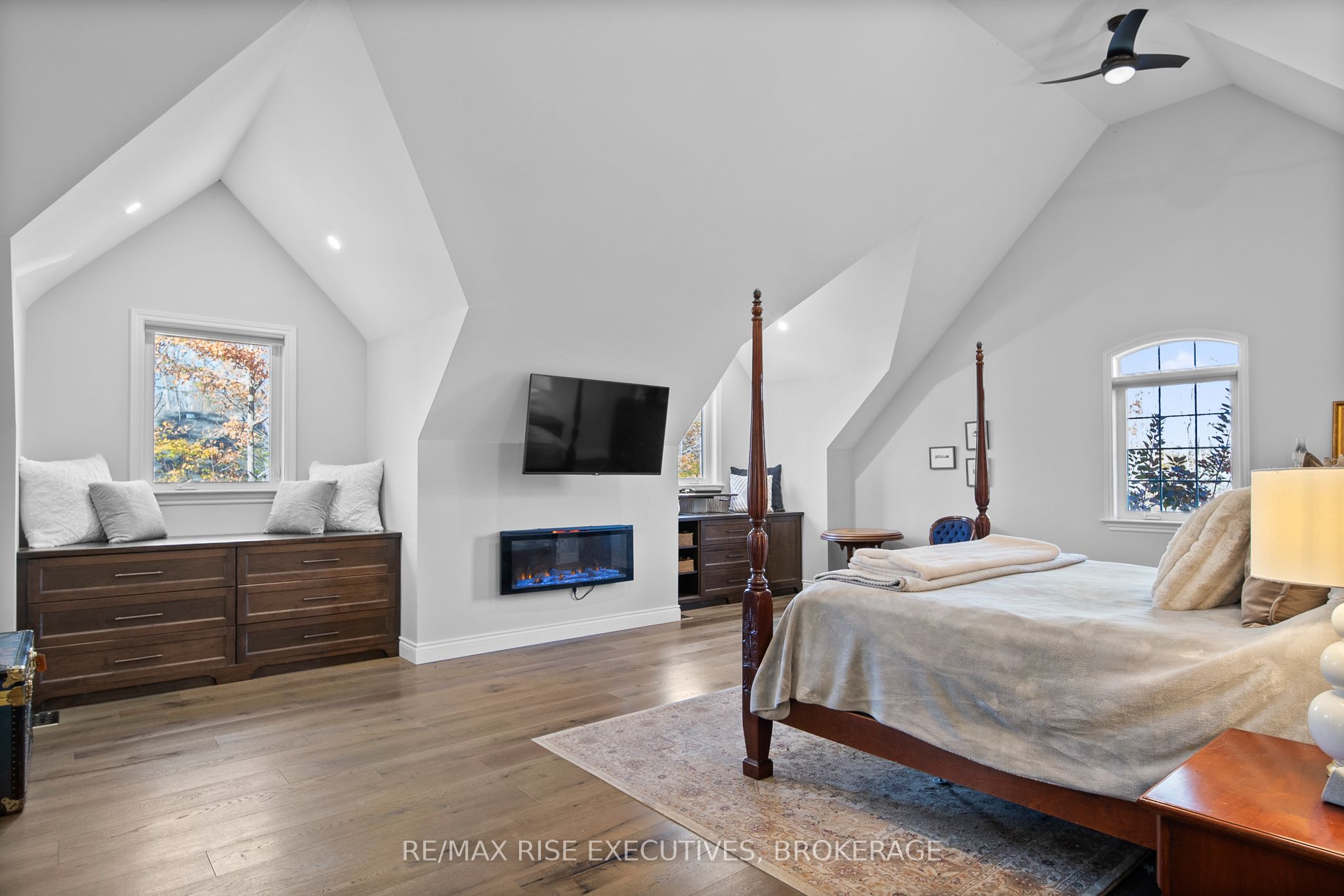 119 Fawn Brook Drive Property Photo 27