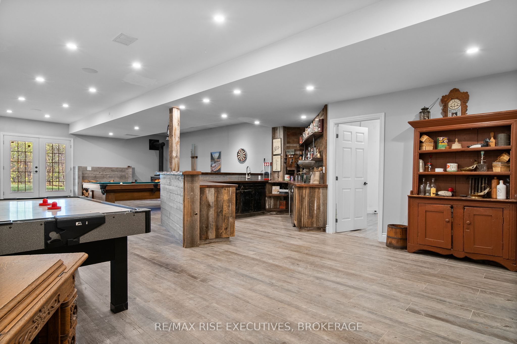 119 Fawn Brook Drive Property Photo 31