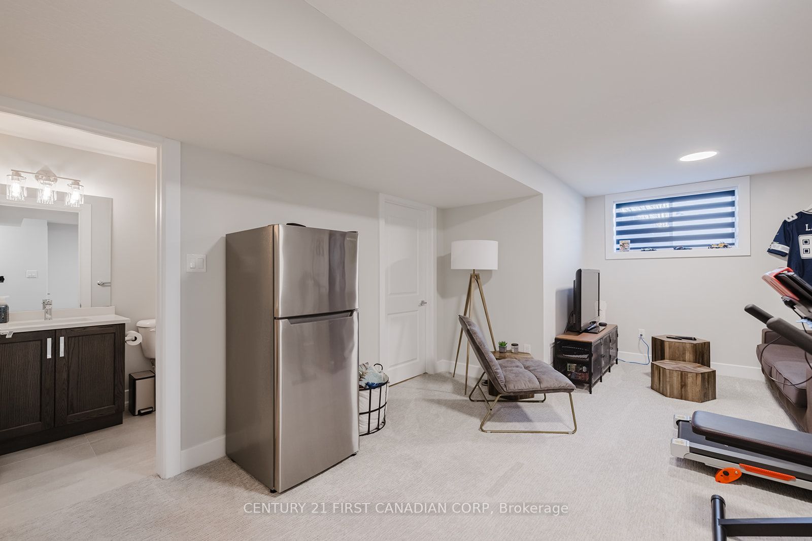 601 Lions Park Drive 9 Property Photo 16