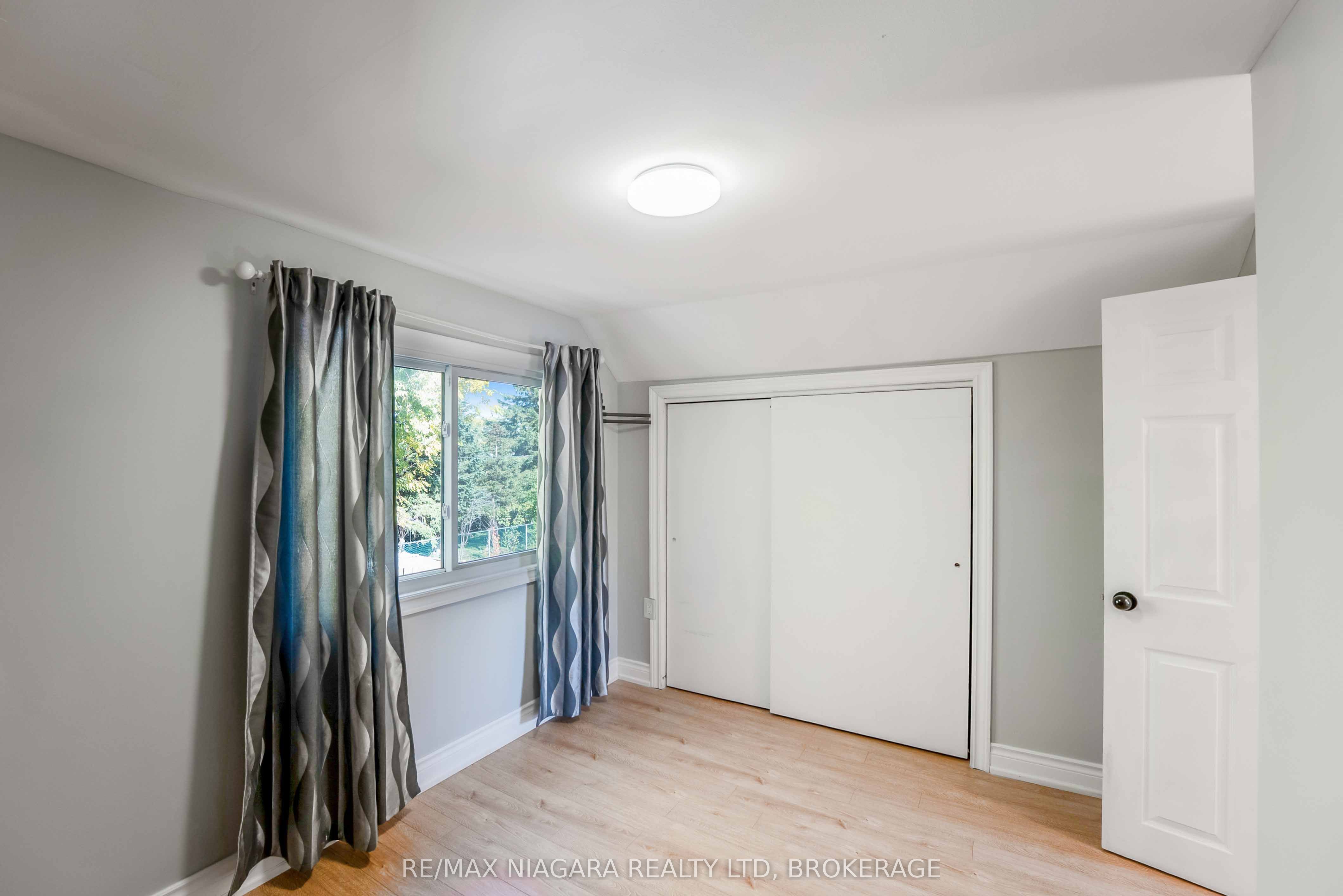 5231 Kitchener Street Property Photo 29