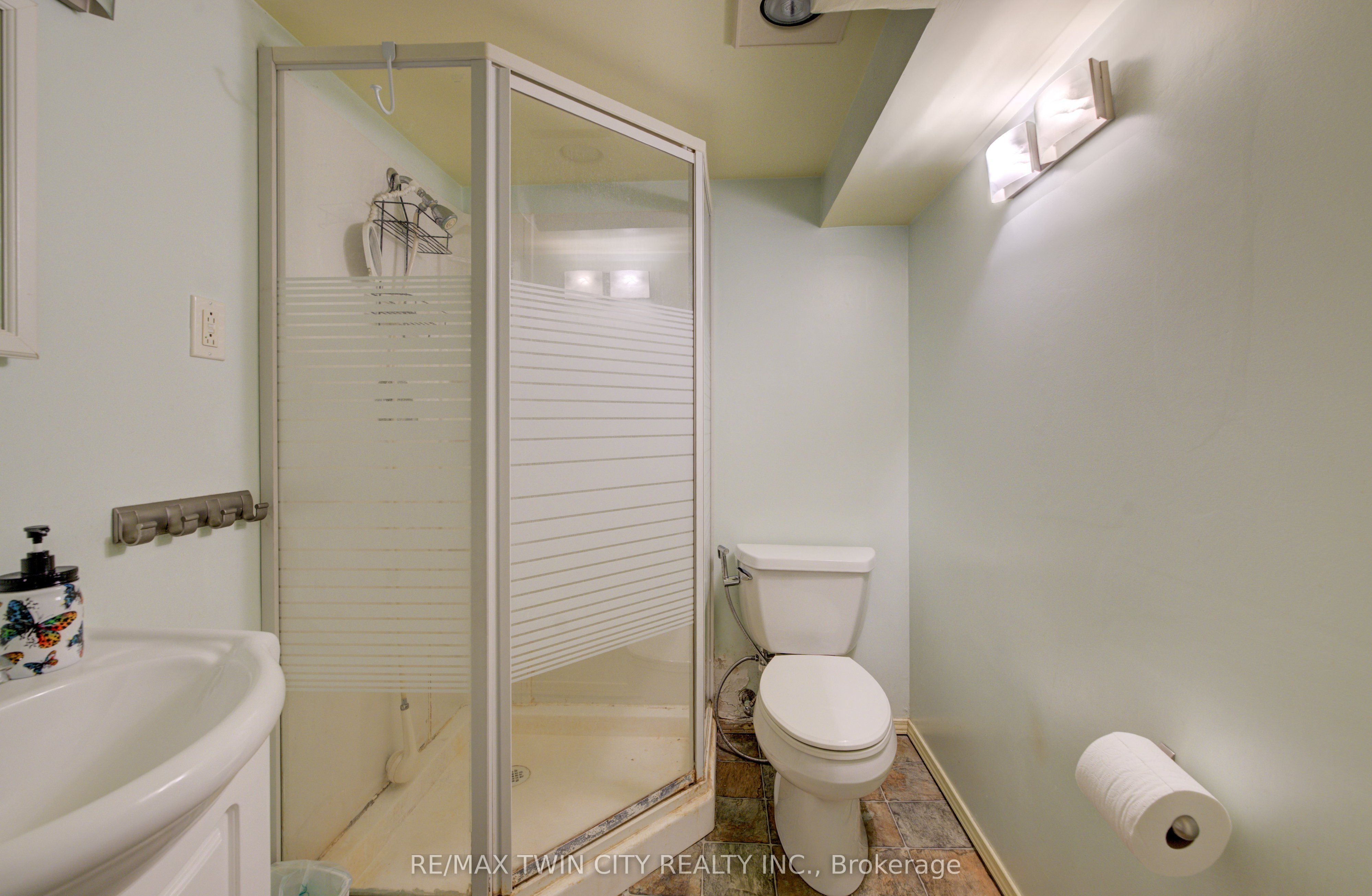 174 Union Street E Property Photo 21