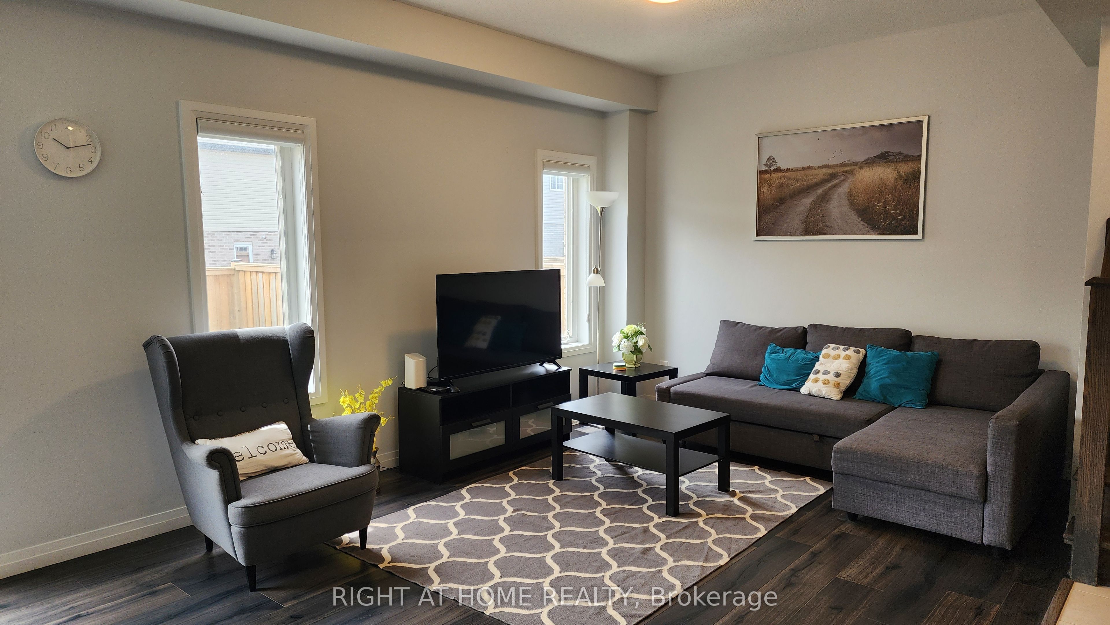 229 Tall Crass Crescent Main Property Photo 4