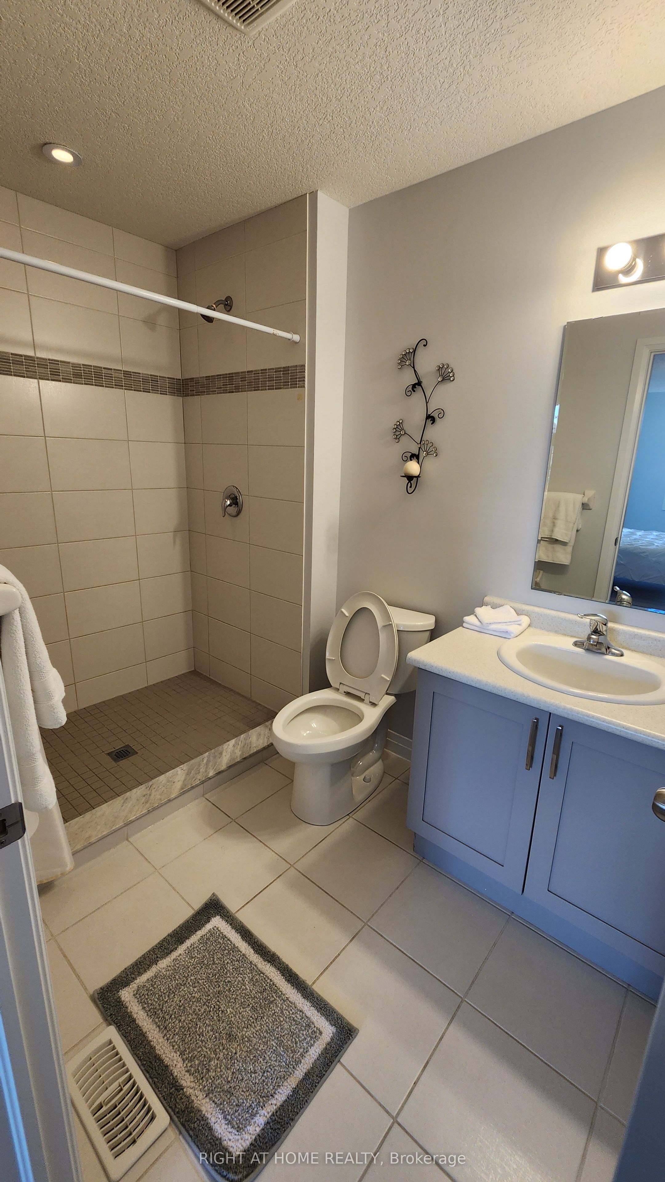 229 Tall Crass Crescent Main Property Photo 8