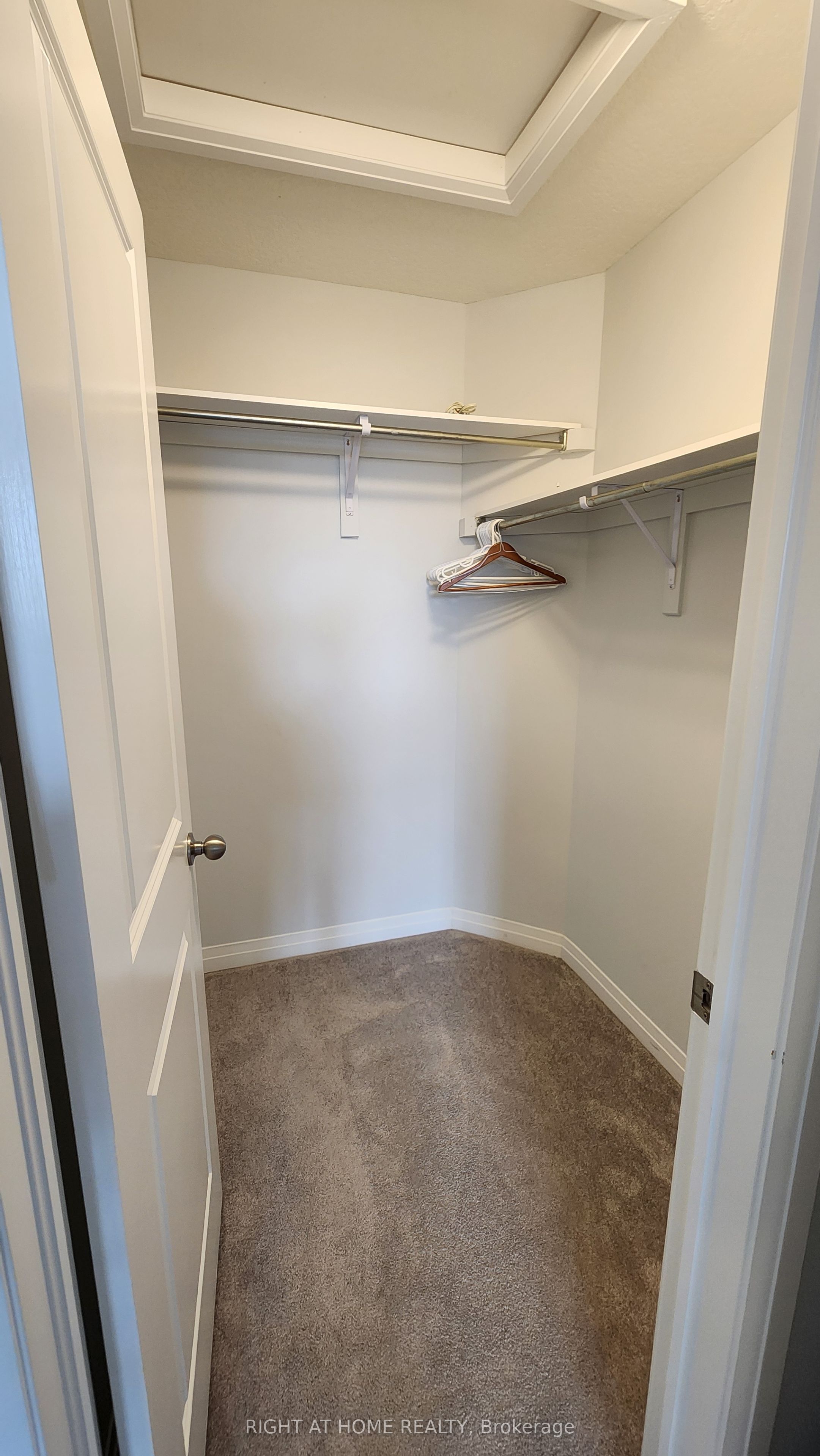 229 Tall Crass Crescent Main Property Photo 9