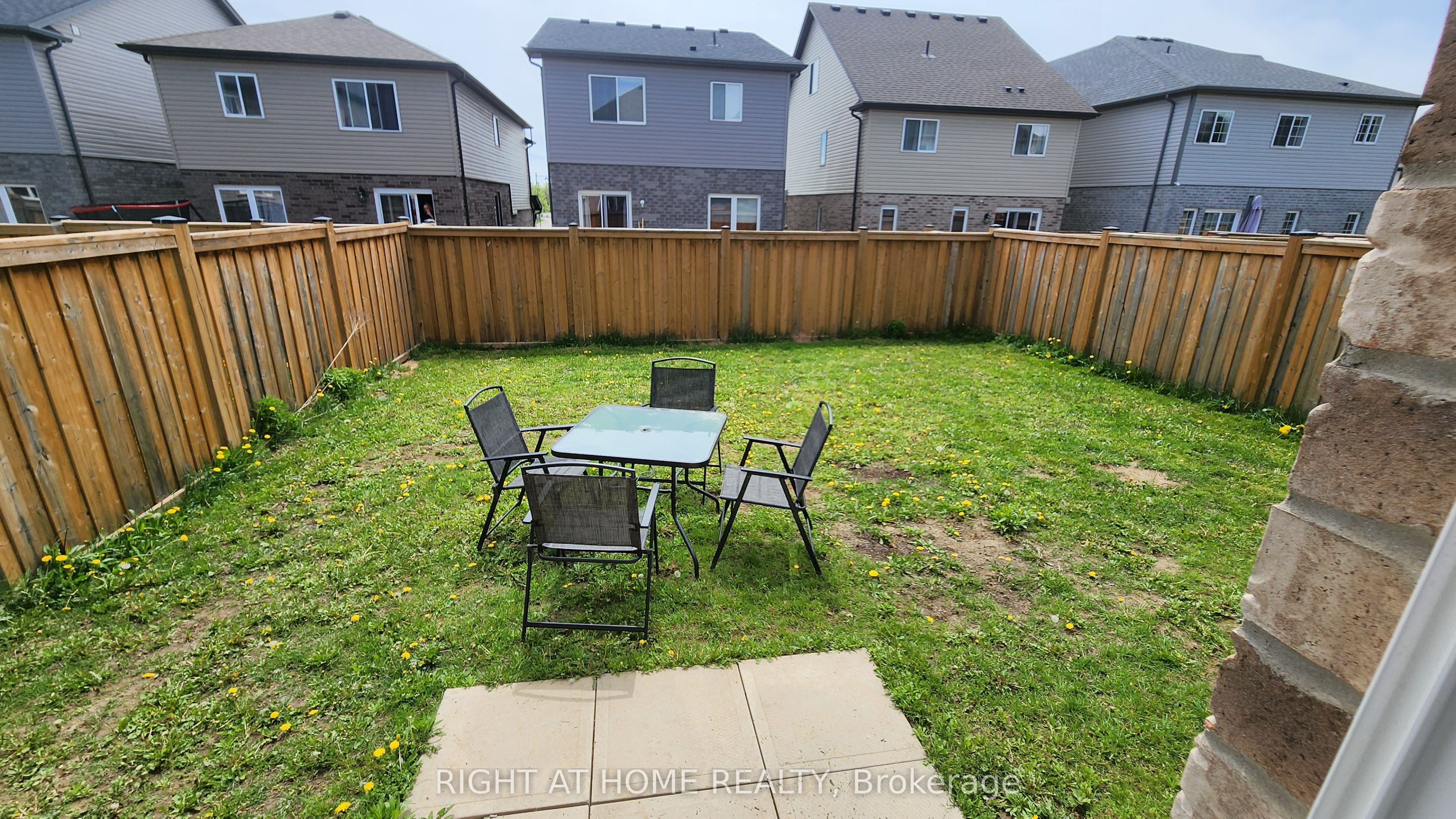 229 Tall Crass Crescent Main Property Photo 17