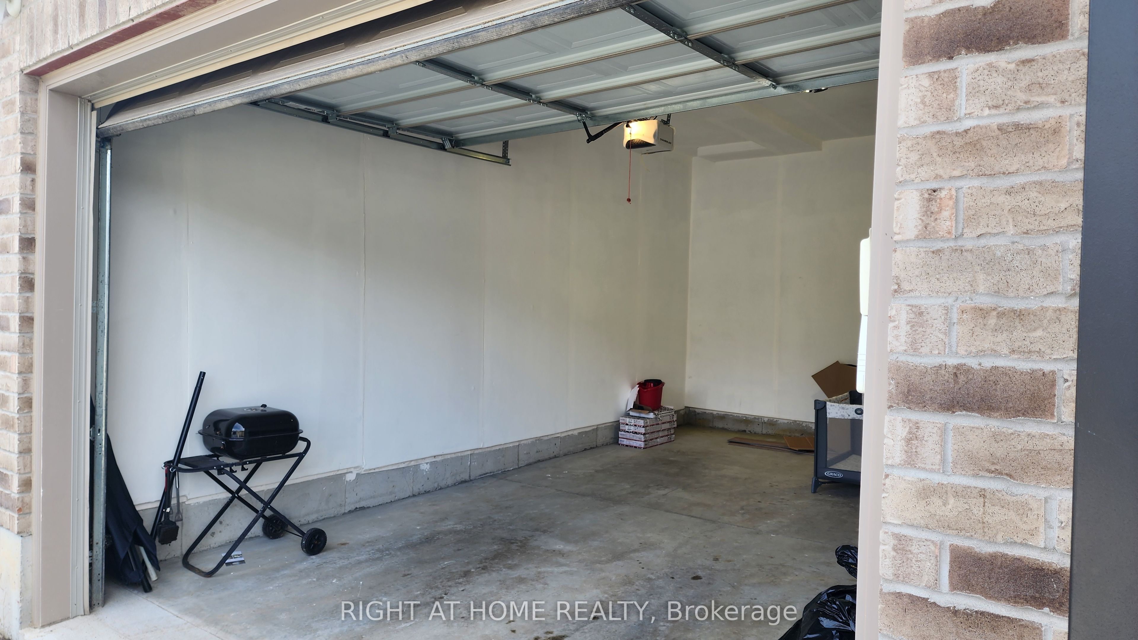 229 Tall Crass Crescent Main Property Photo 18