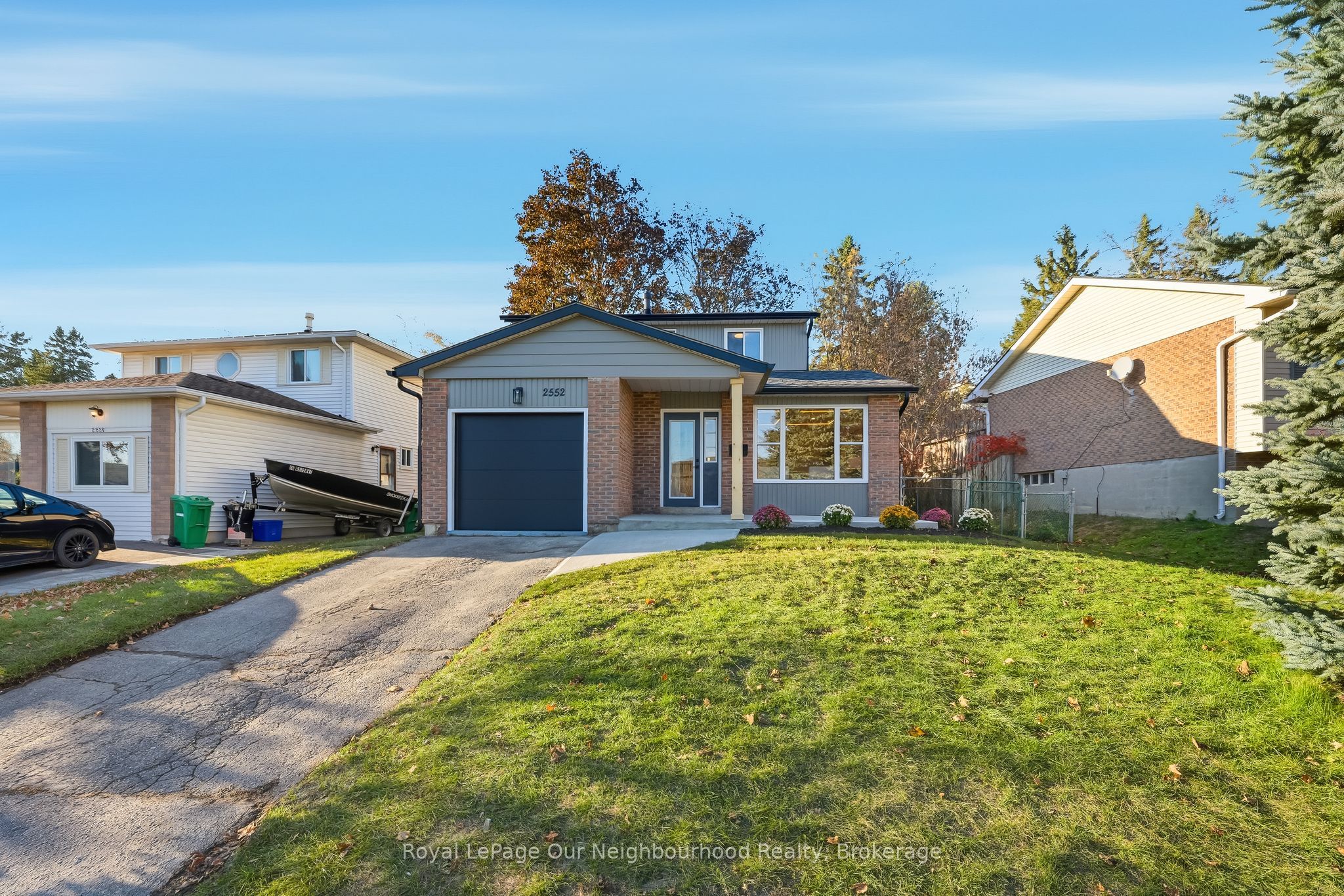 2552 Farmcrest Ave Property Photo 1