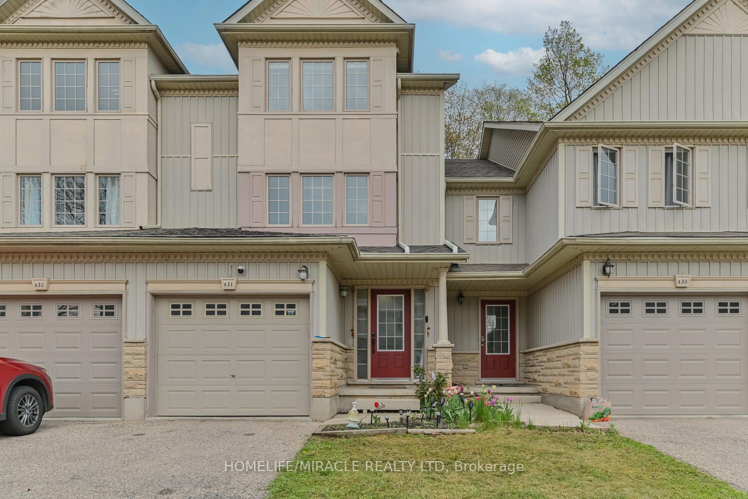 110 Activa Avenue E-31 Property Photo 2