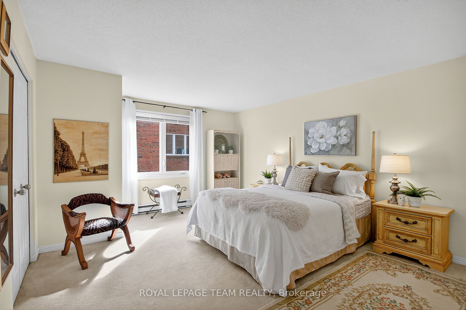 206 Stratas Court Property Photo 19