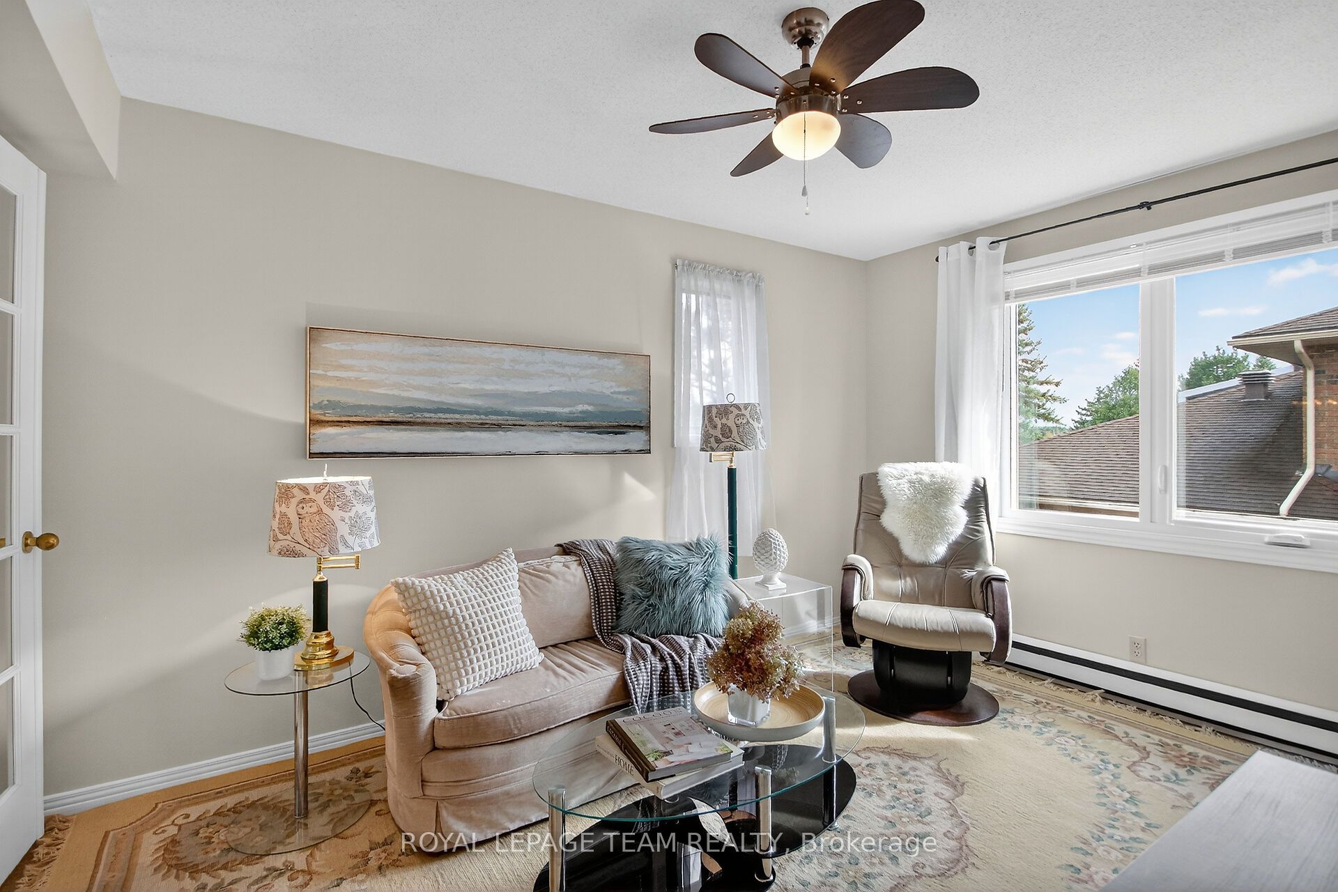 206 Stratas Court Property Photo 25