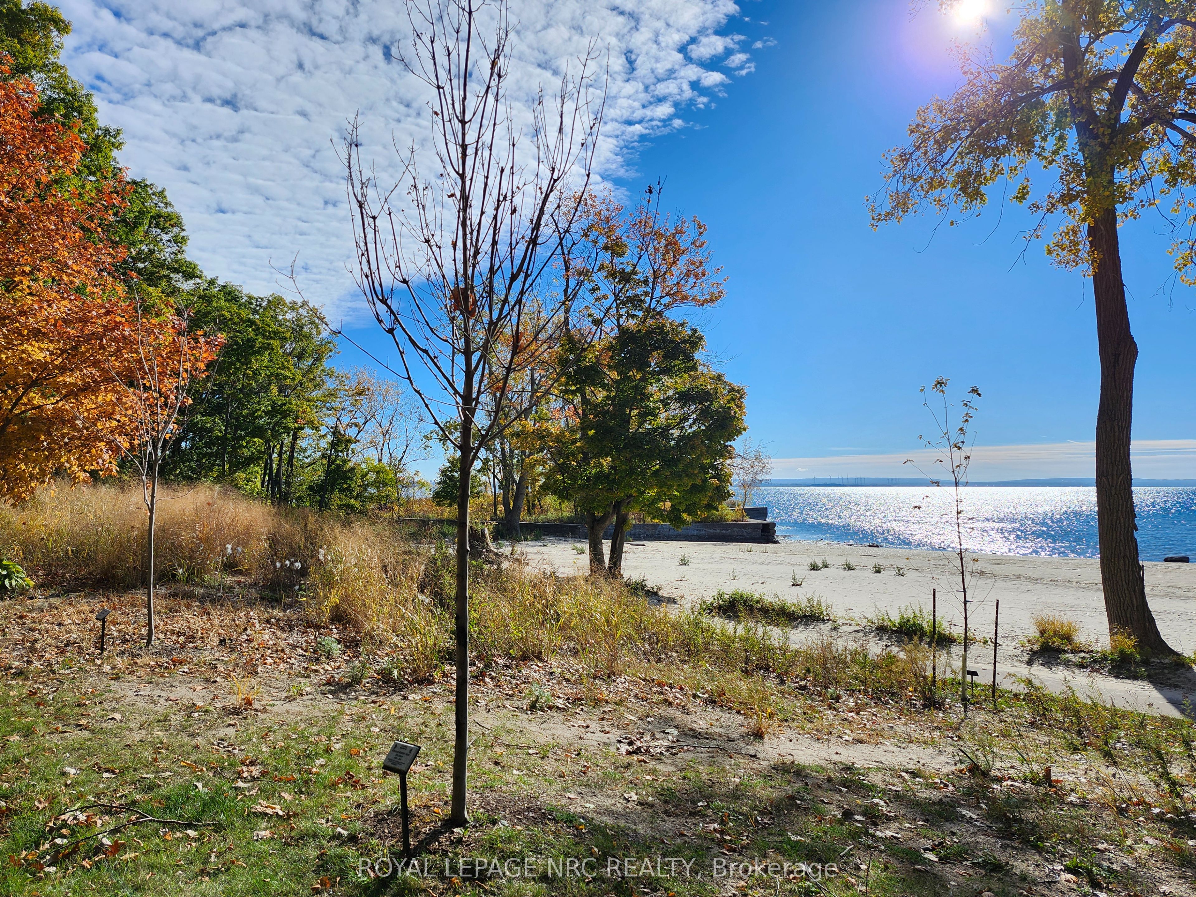 644 Floyd Pl Property Photo 14