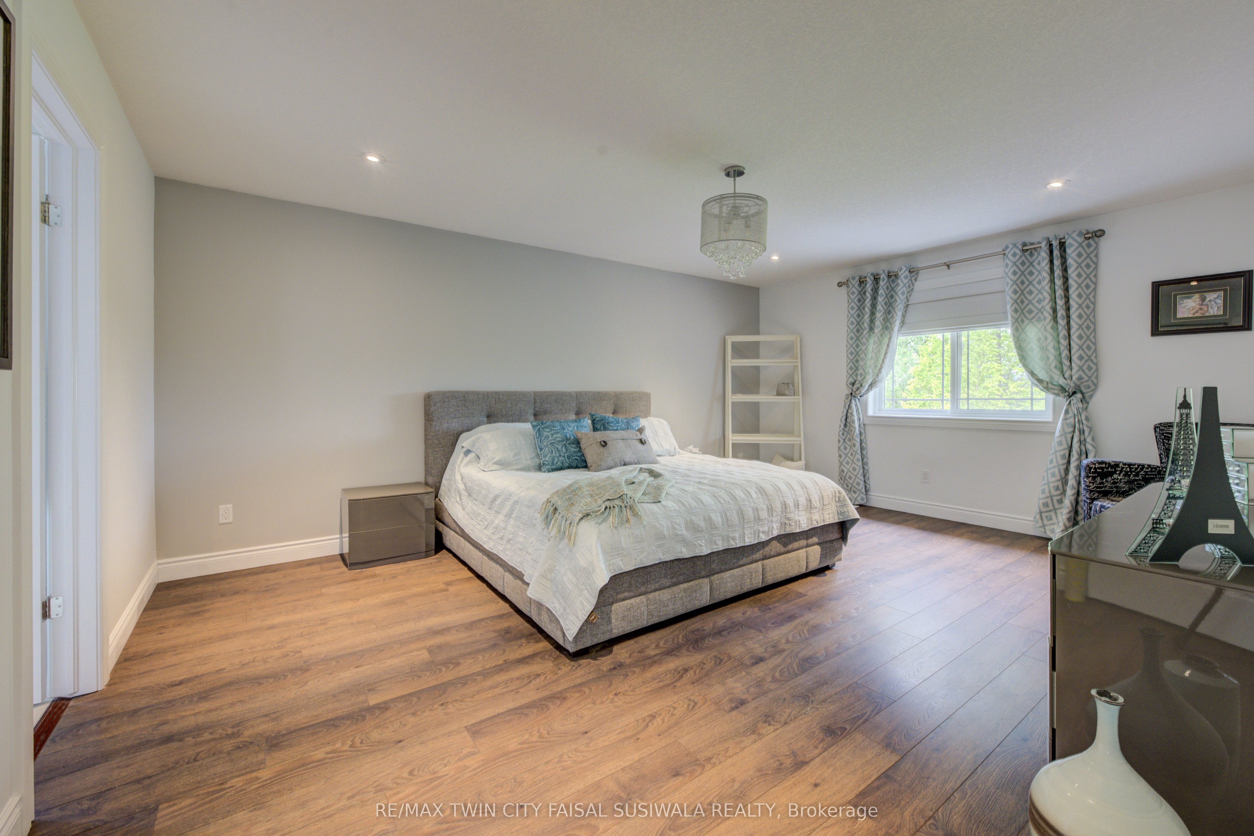 289 Wesley Boulevard Property Photo 28