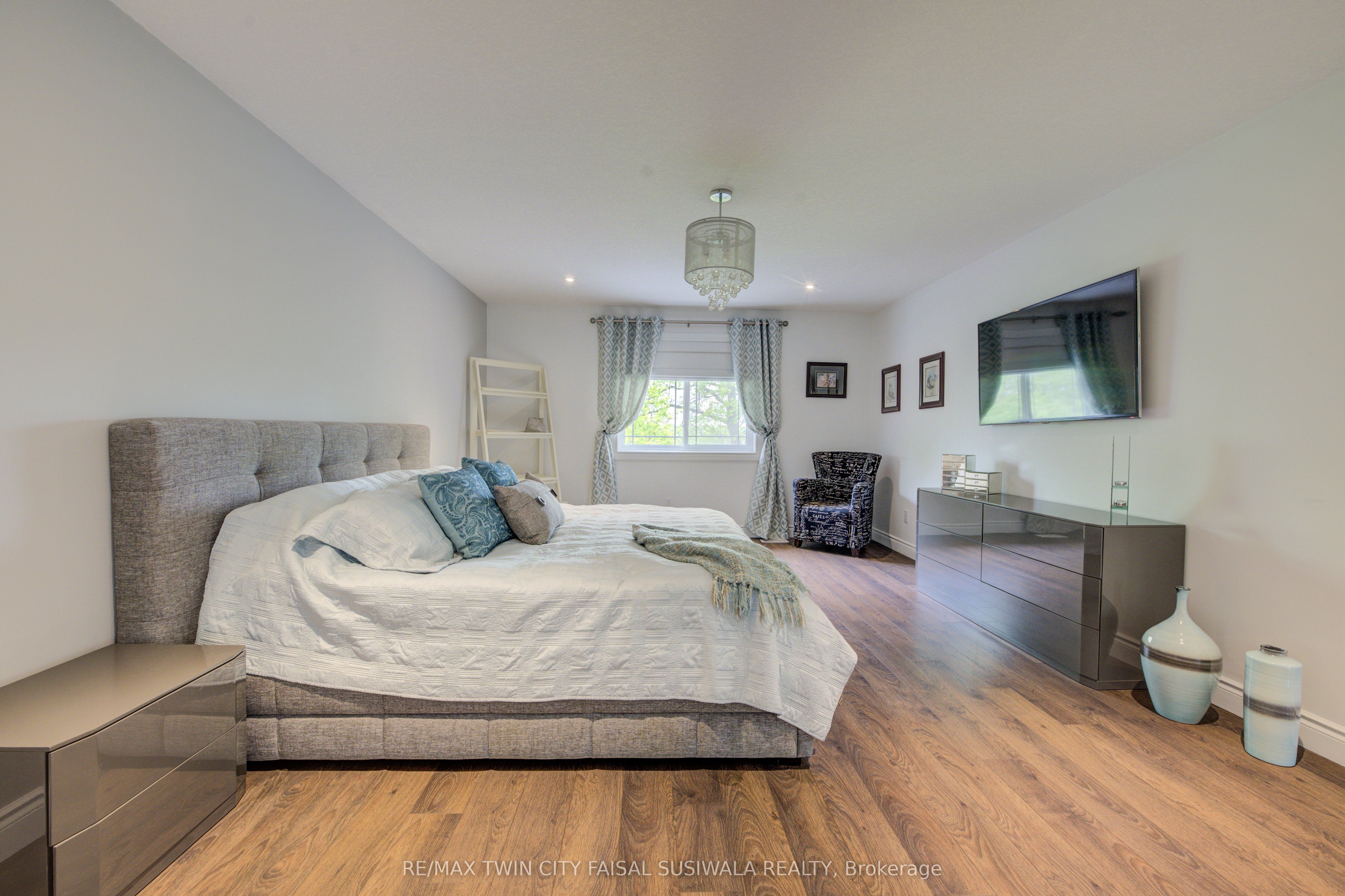 289 Wesley Boulevard Property Photo 29