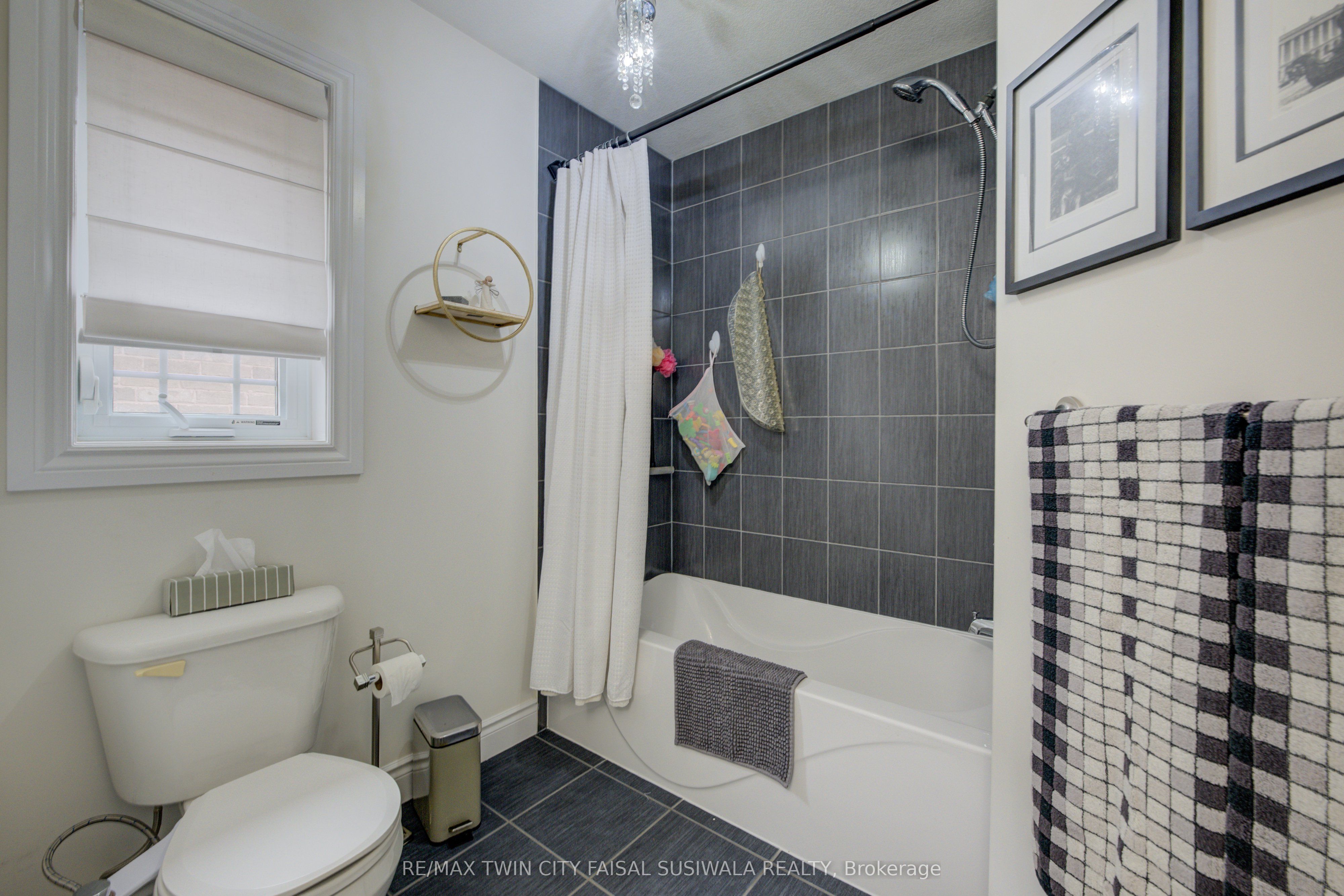 289 Wesley Boulevard Property Photo 37