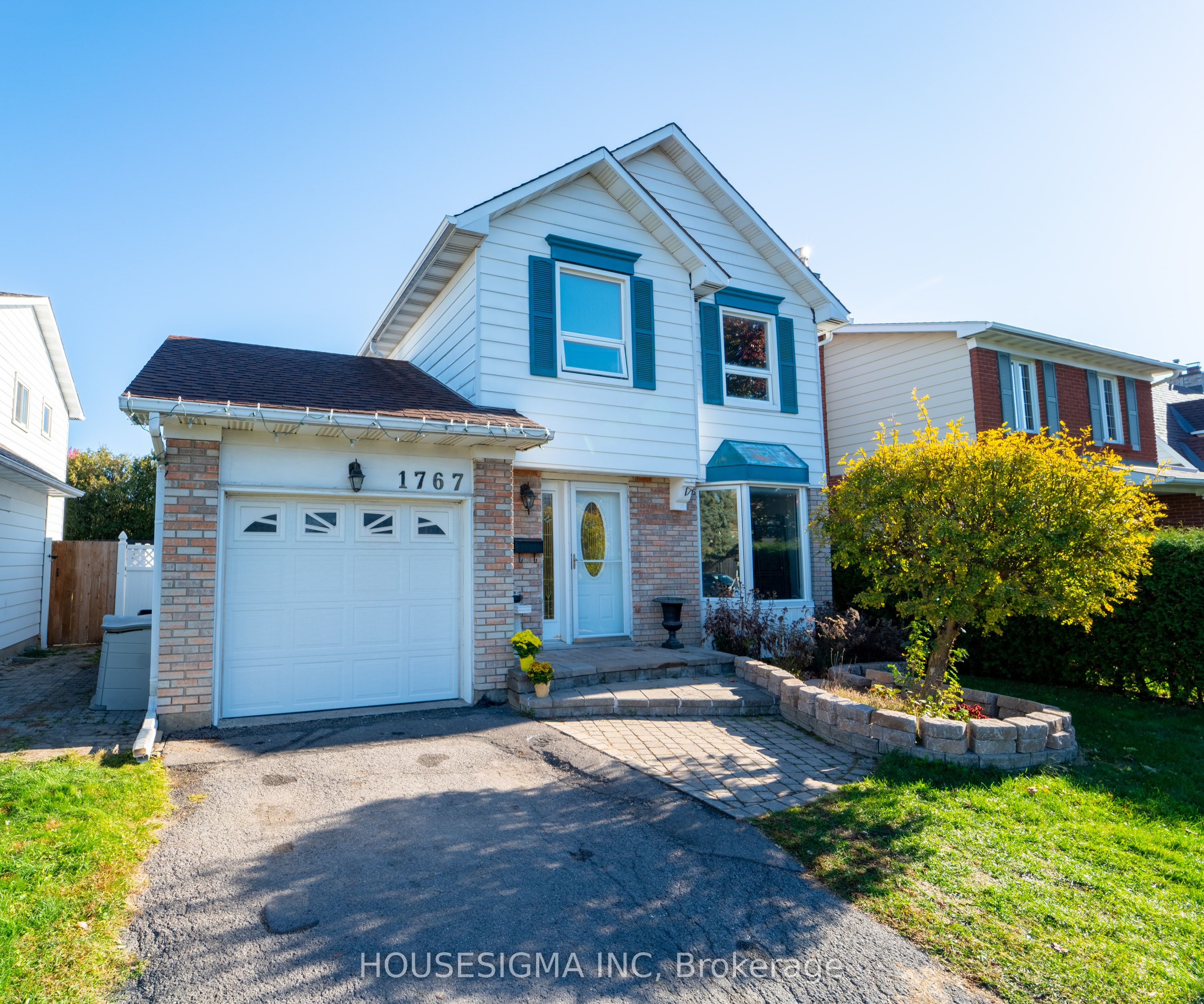 1767 Bonaventure Terrace Property Photo 2