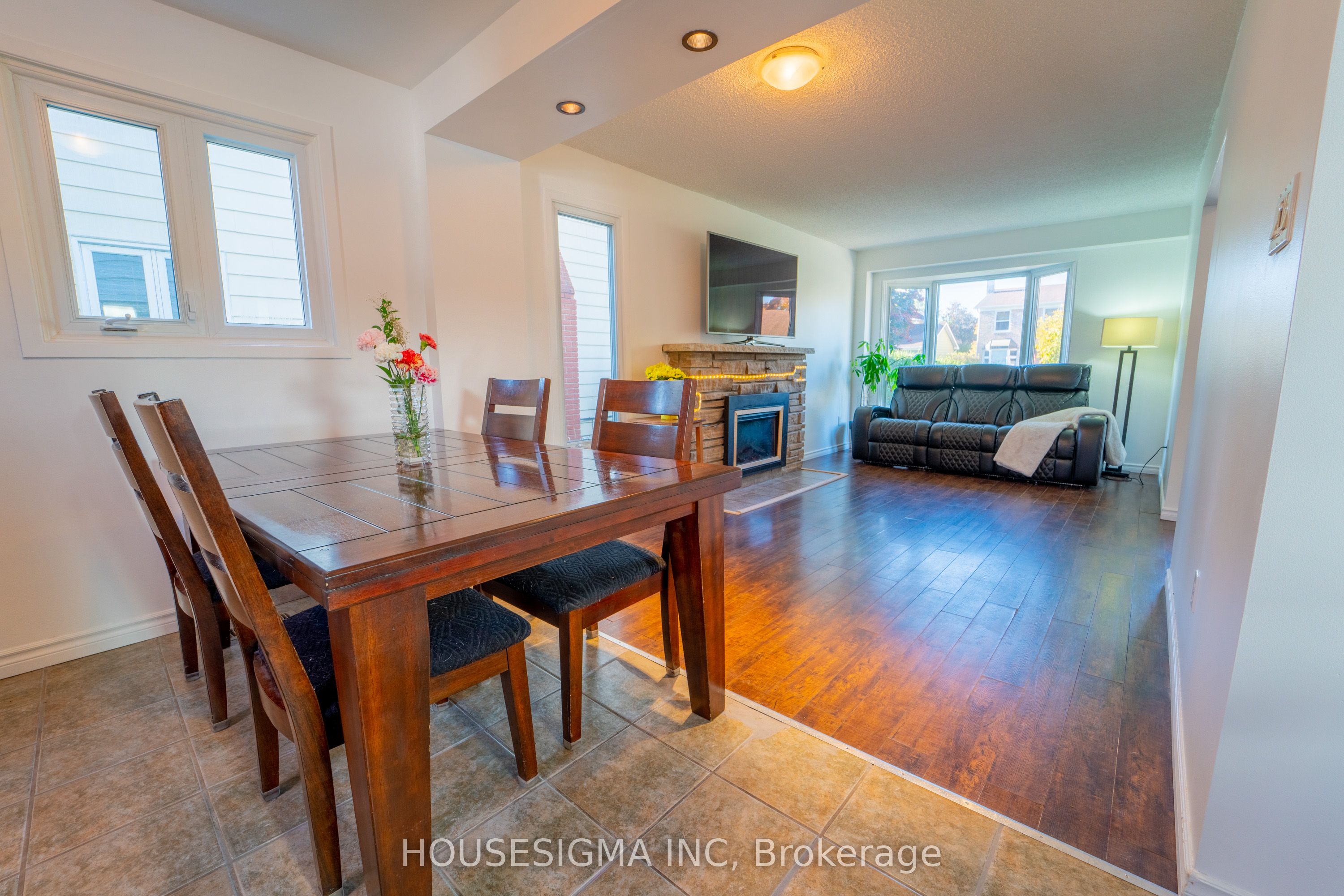 1767 Bonaventure Terrace Property Photo 10