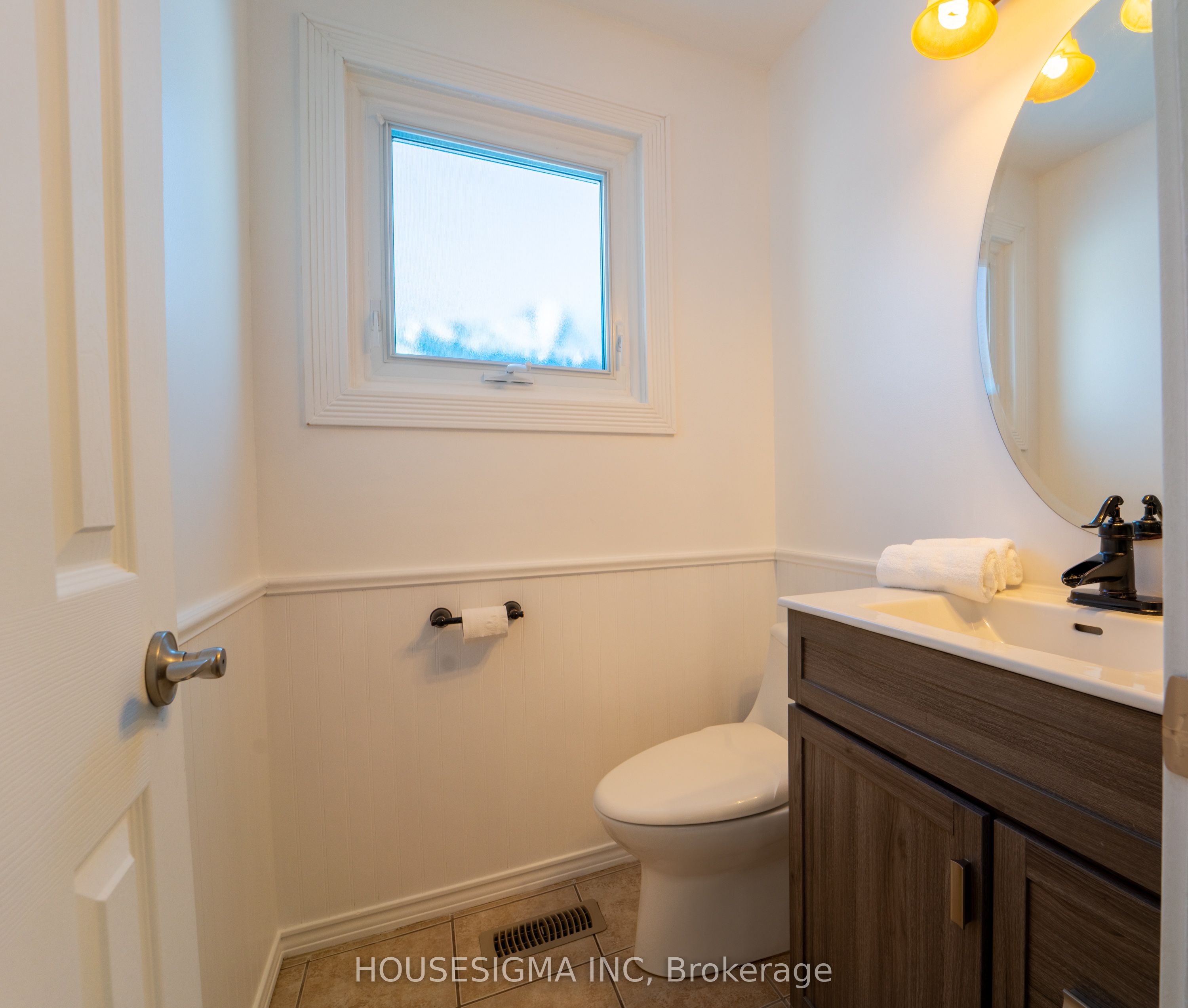 1767 Bonaventure Terrace Property Photo 13