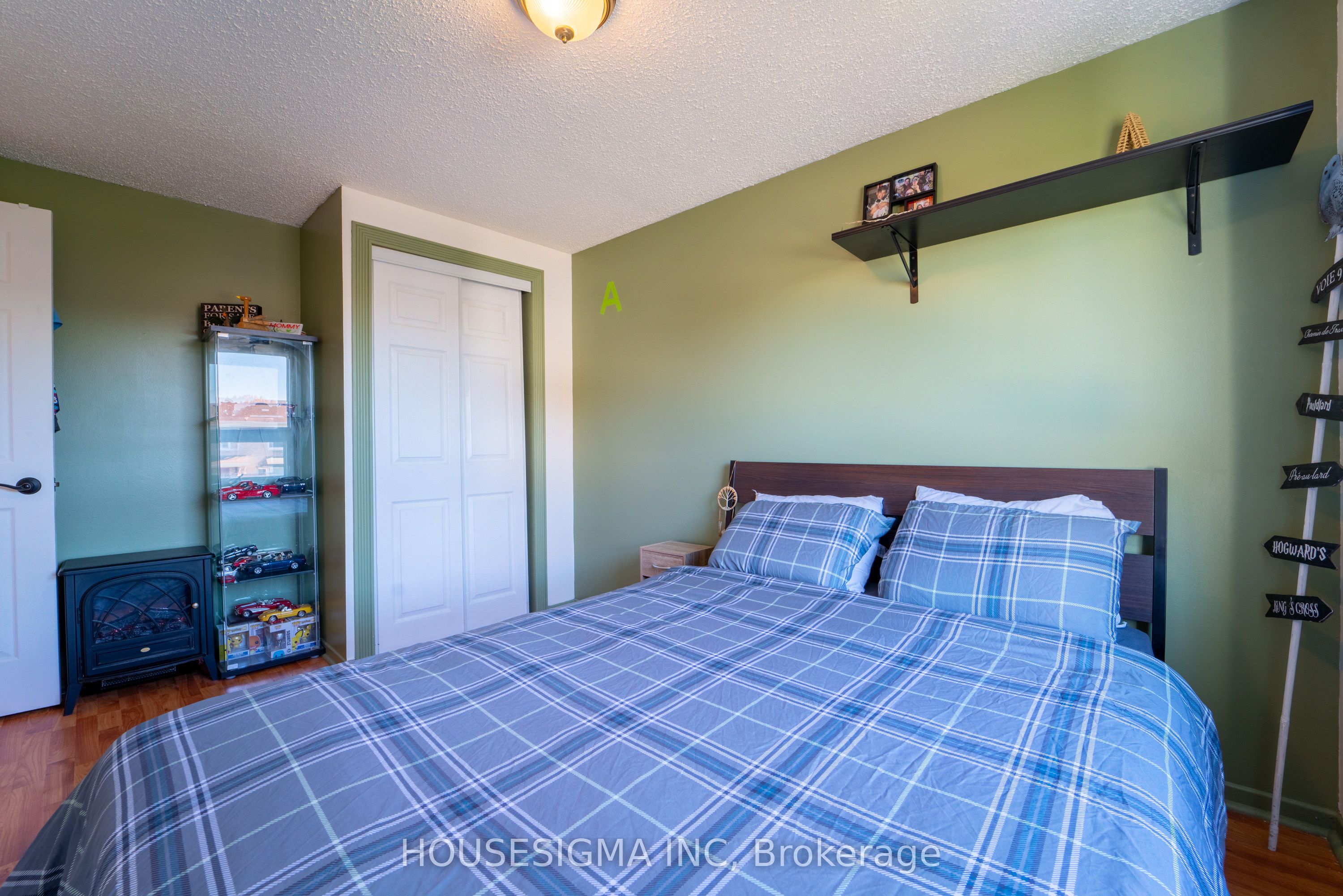 1767 Bonaventure Terrace Property Photo 18