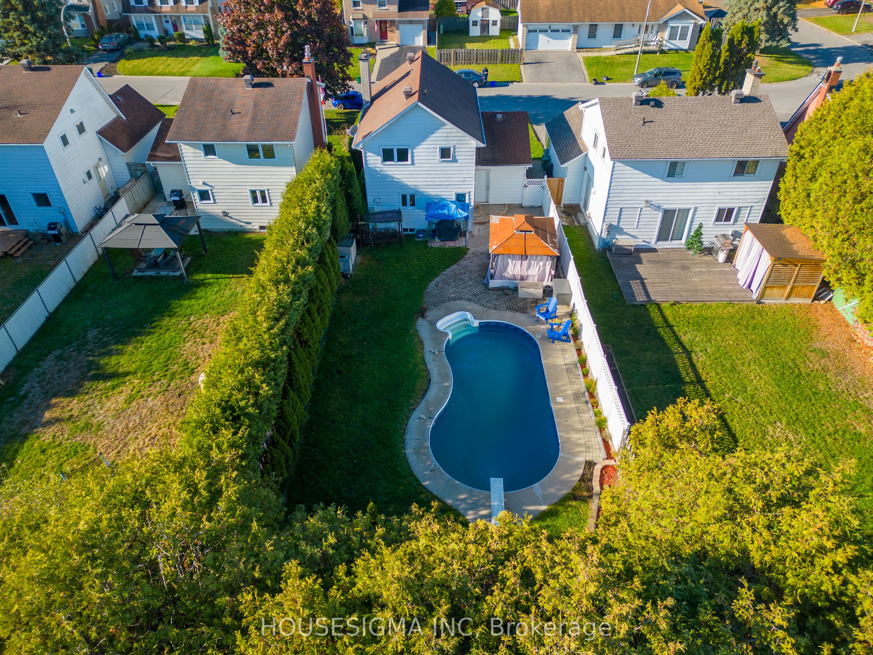 1767 Bonaventure Terrace Property Photo 28