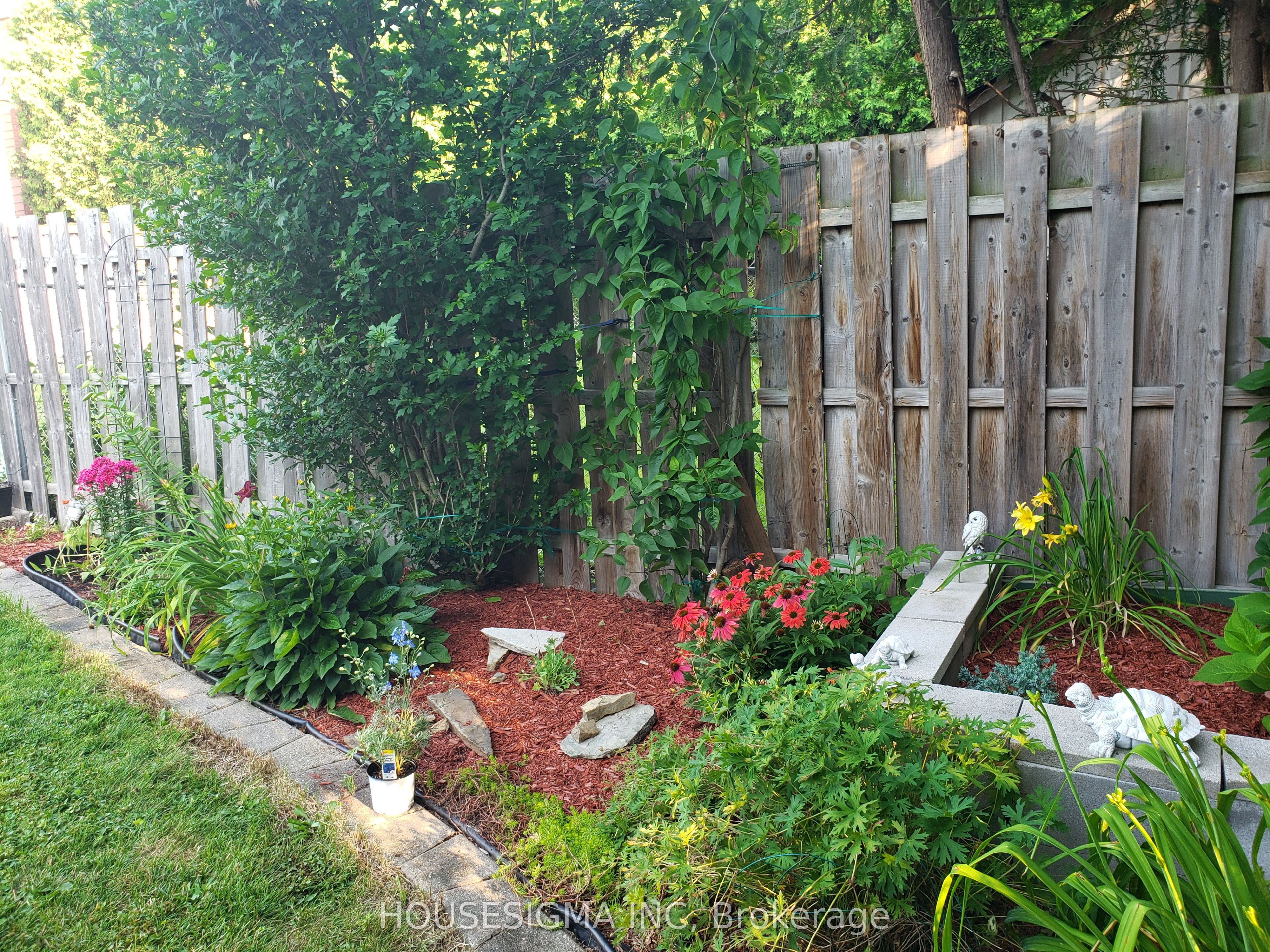 1767 Bonaventure Terrace Property Photo 36