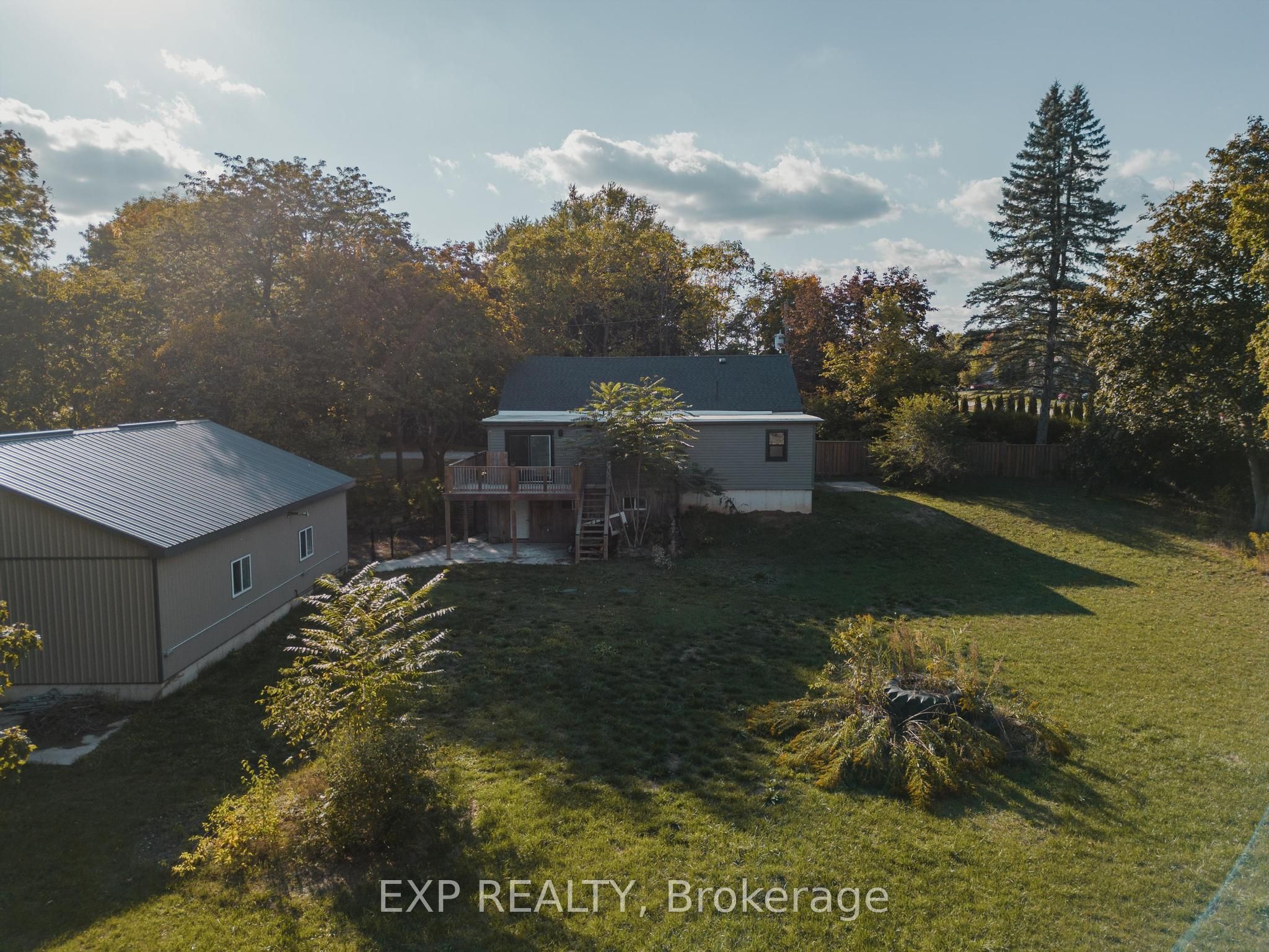 8 Talbot Street Property Photo 40