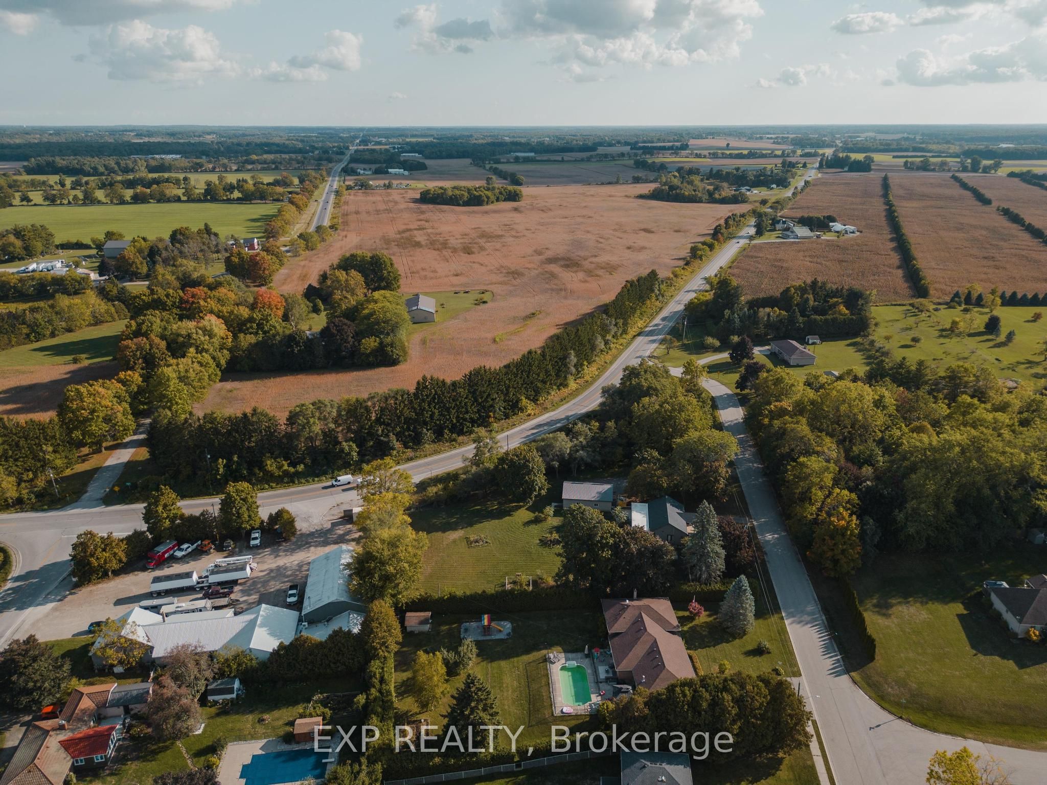 8 Talbot Street Property Photo 43