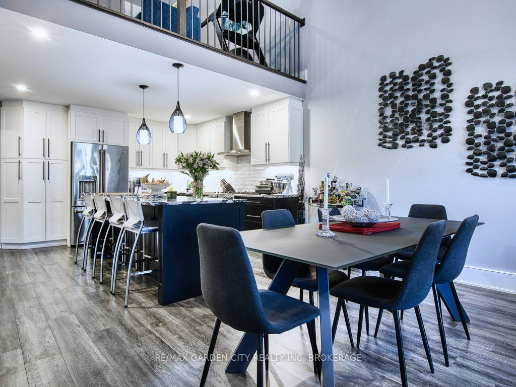 7506 Clubview Lane Property Photo 11