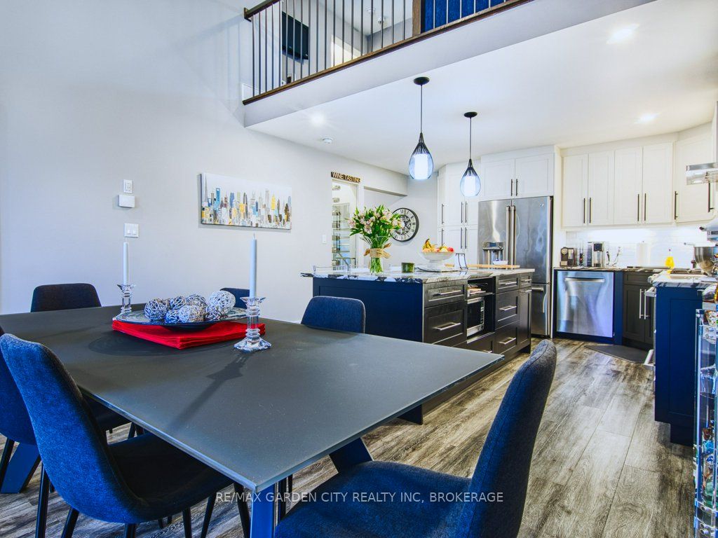 7506 Clubview Lane Property Photo 13