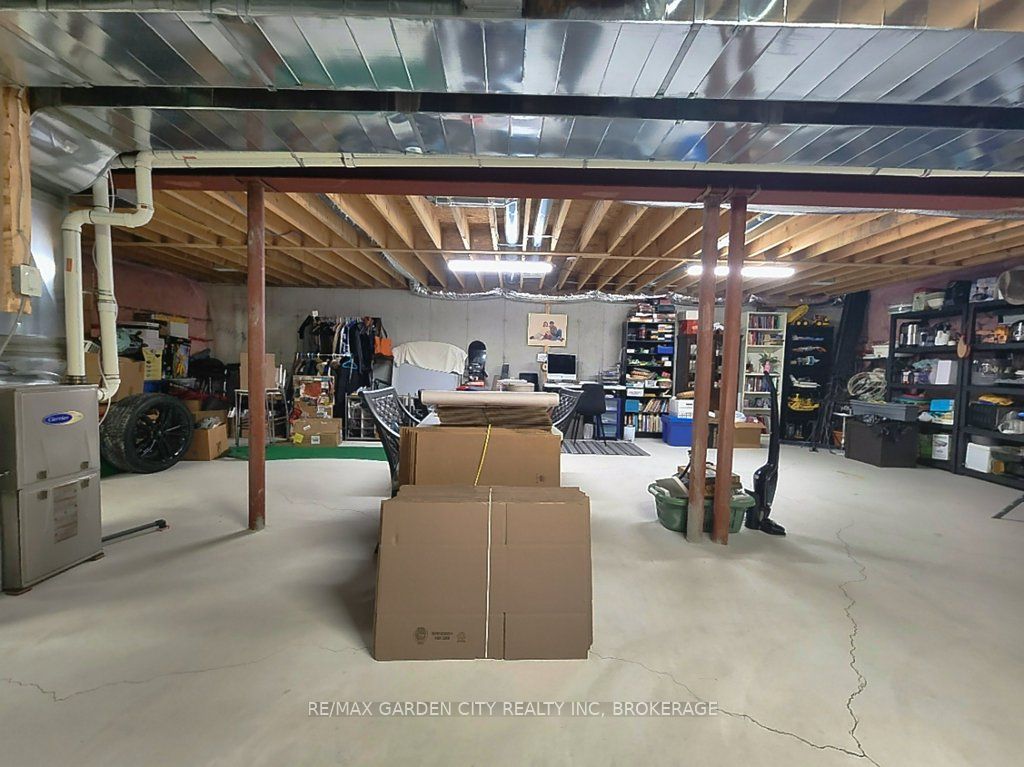 7506 Clubview Lane Property Photo 35