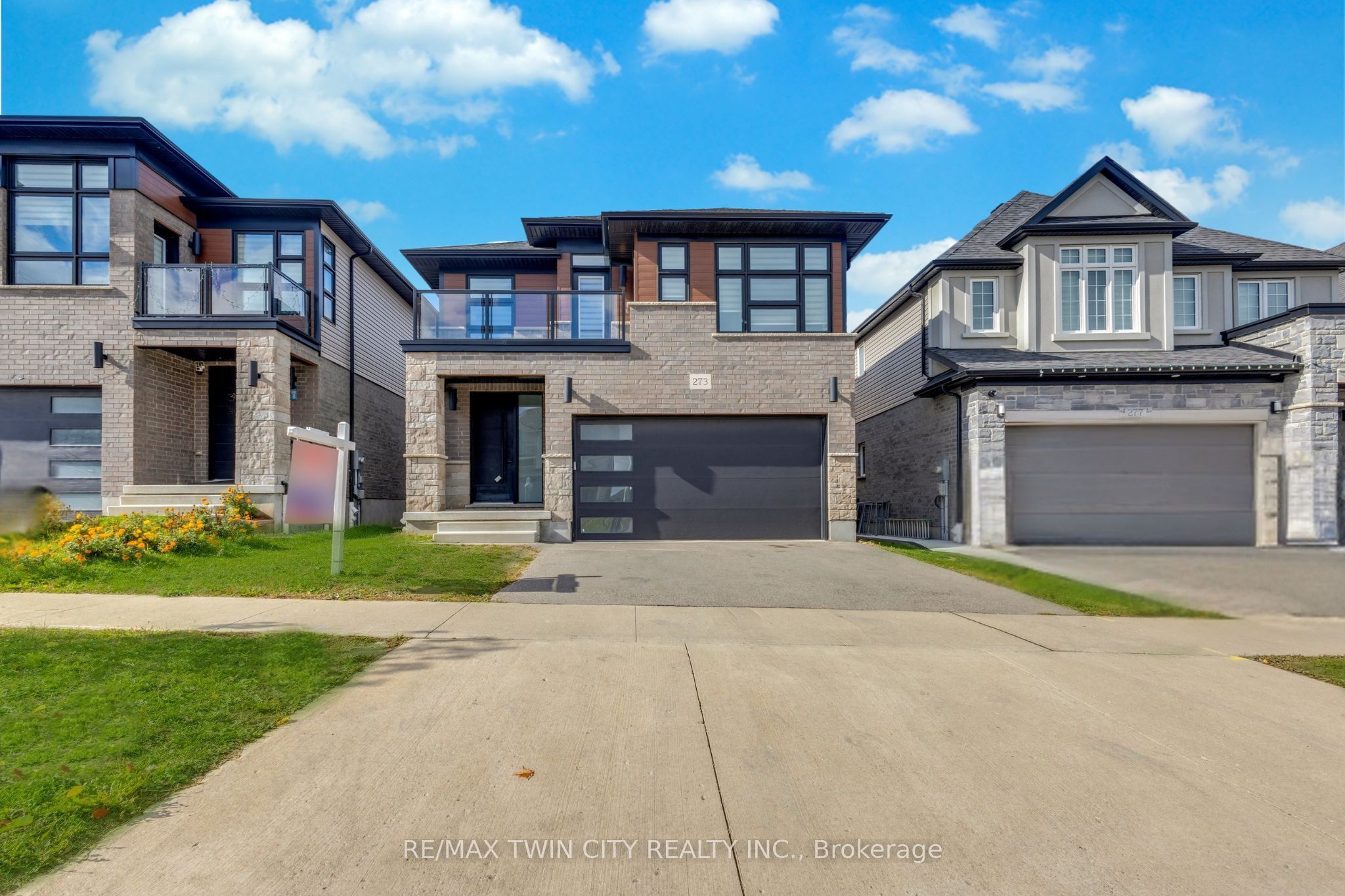 273 Woodbine Avenue Property Photo 1