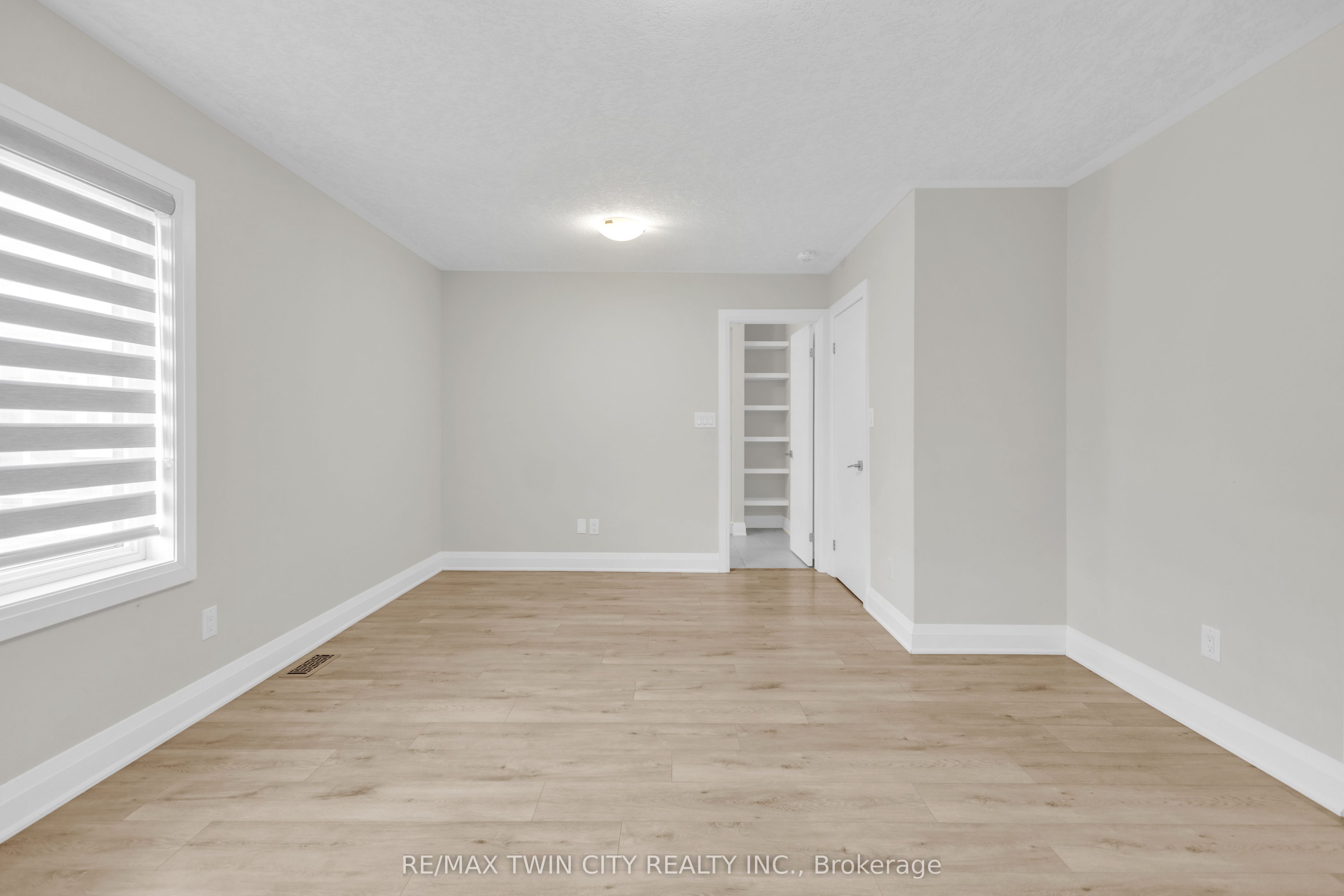 273 Woodbine Avenue Property Photo 19