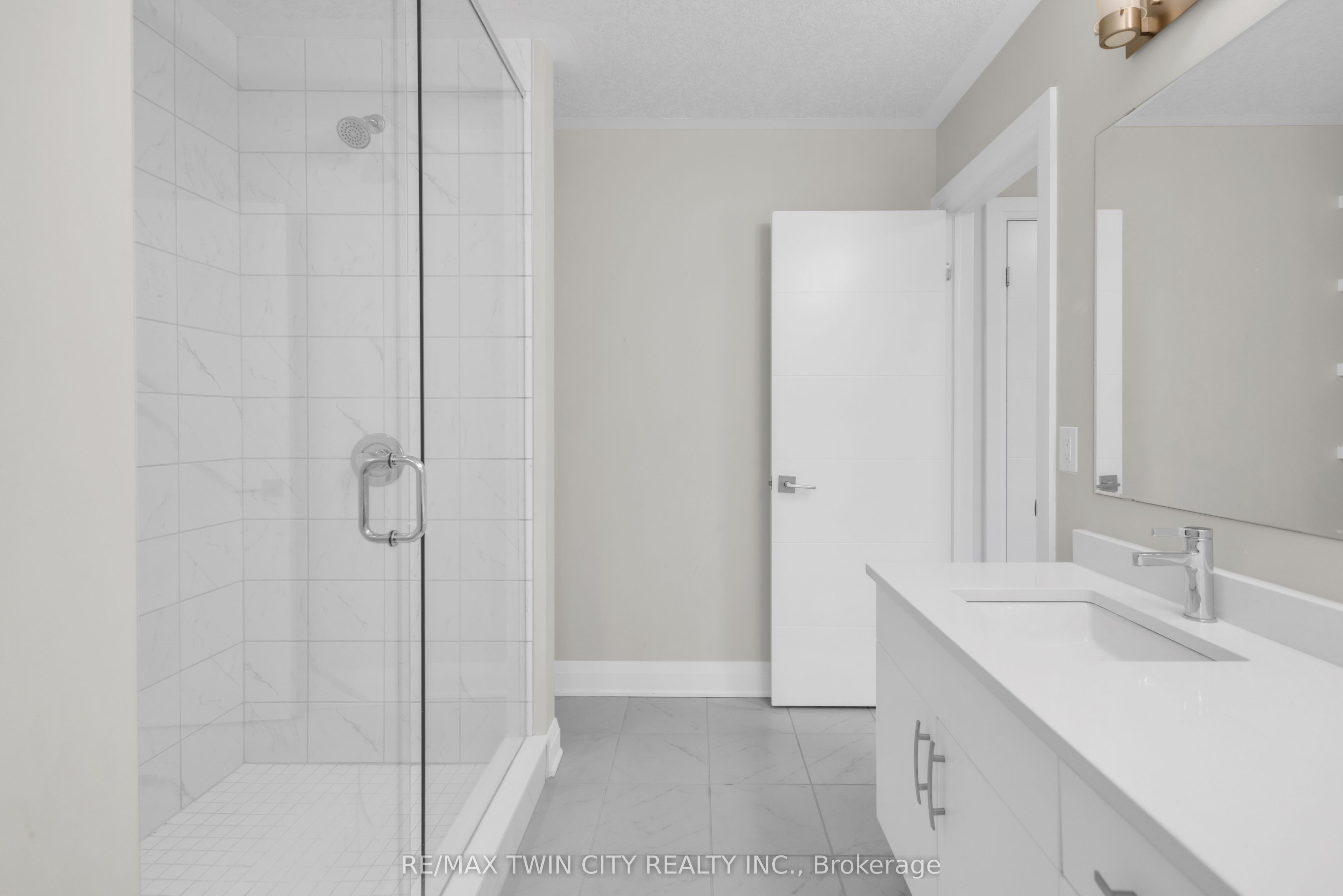 273 Woodbine Avenue Property Photo 21