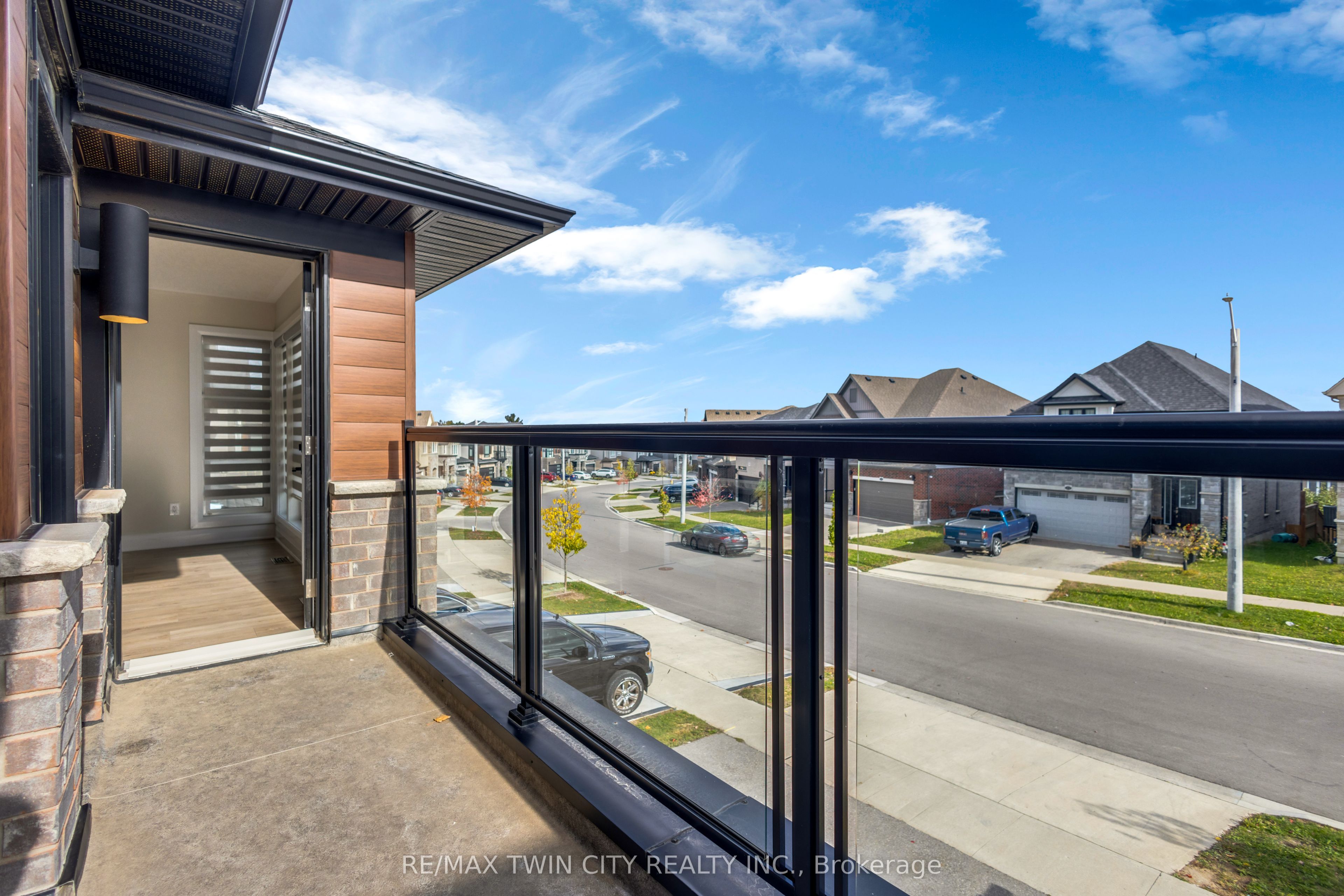 273 Woodbine Avenue Property Photo 33