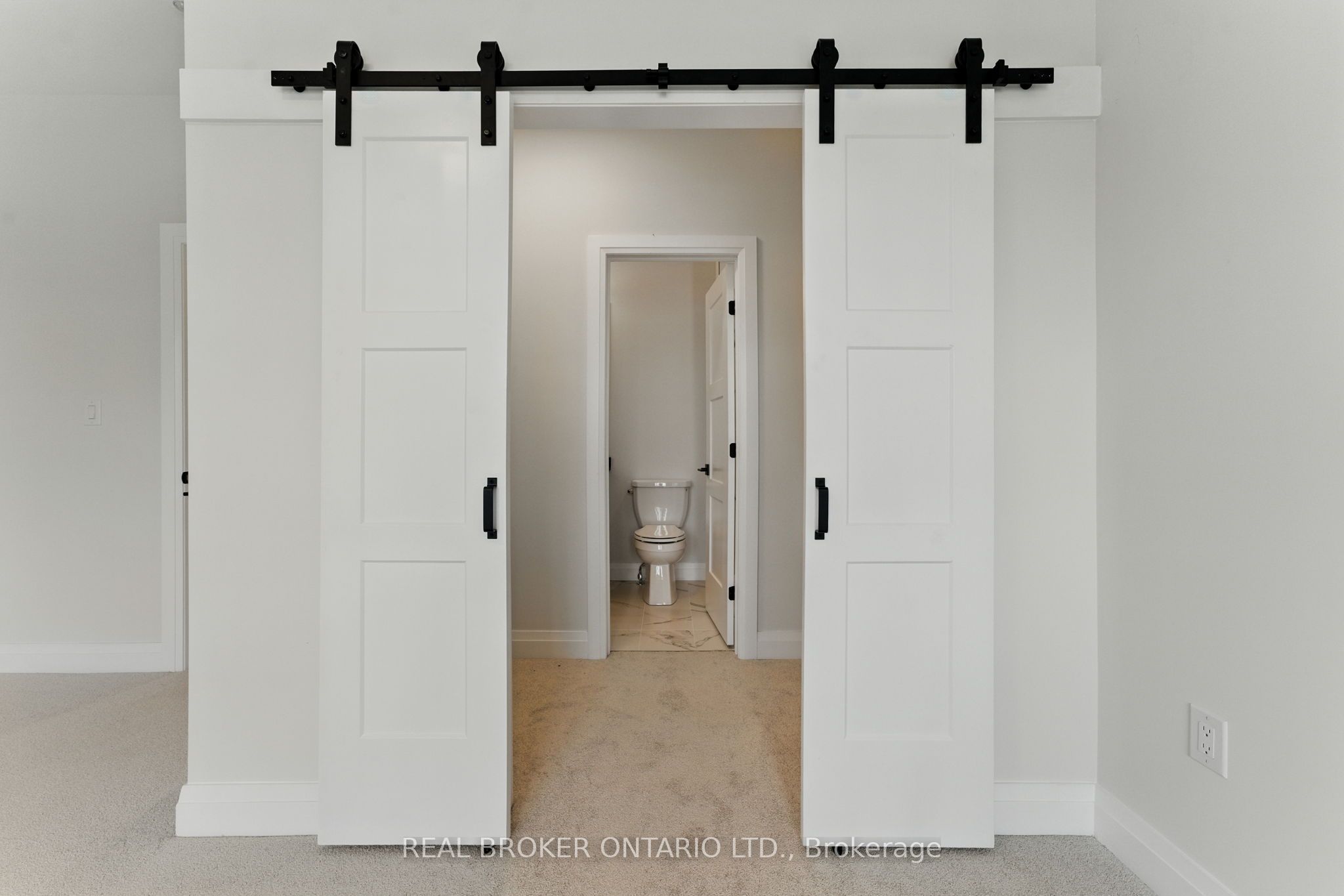 161 Fifth Avenue 3 Property Photo 28